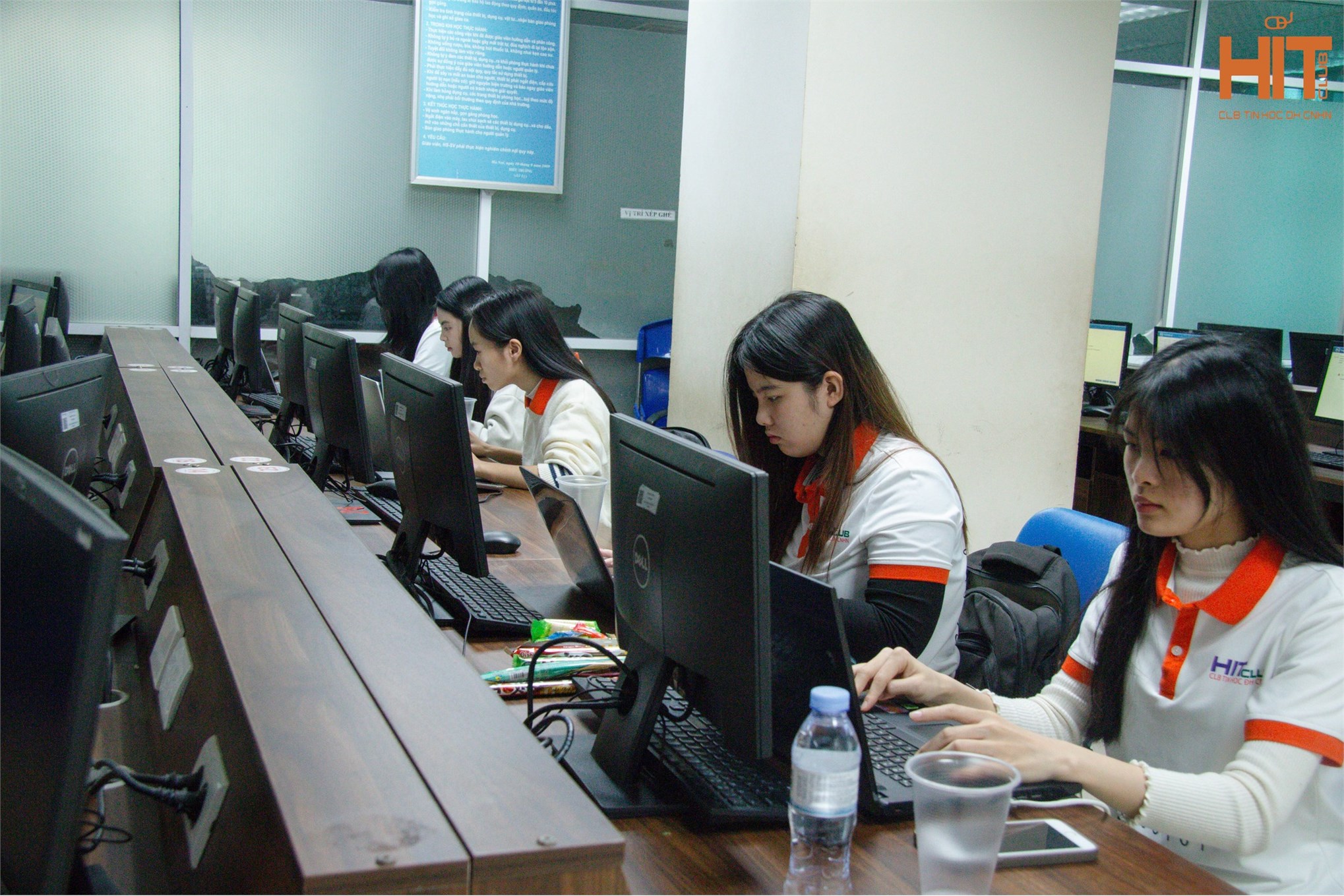 Tổng kết HIT OPEN DAY 2025 - Hành trình bùng nổ sáng tạo – Lan tỏa đam mê – Kết nối tương lai