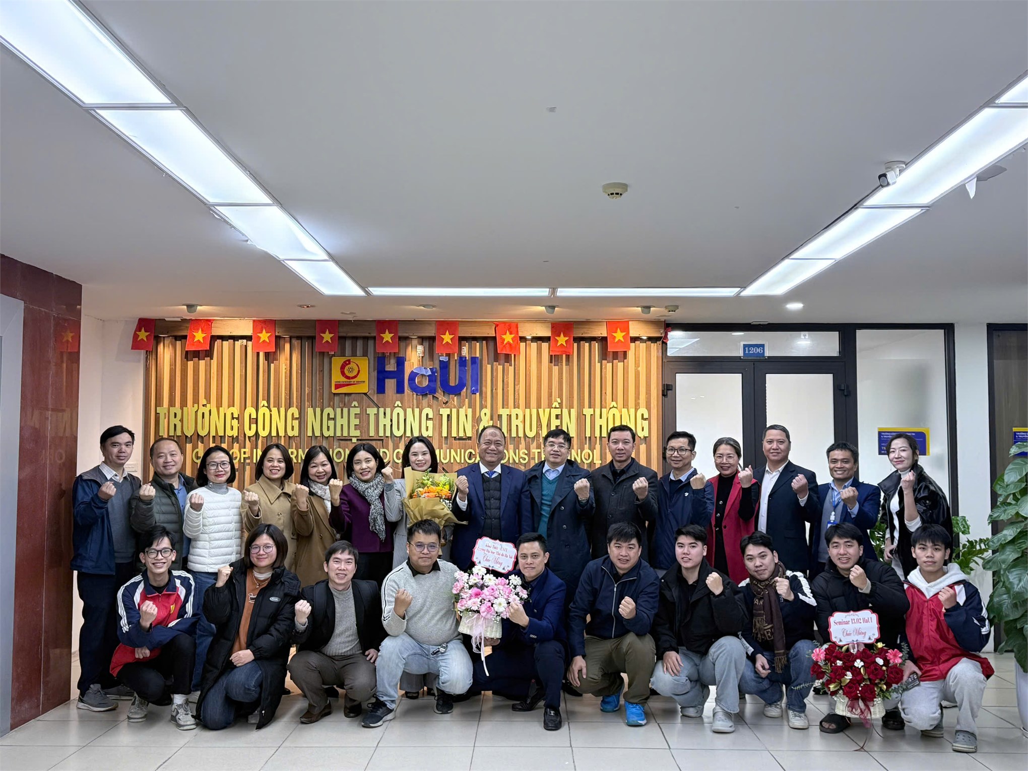 Công bố các nhóm nghiên cứu tại Đại học Công nghiệp Hà Nội: Khẳng định chiến lược phát triển khoa học công nghệ và vai trò tiên phong của Trường Công nghệ thông tin & Truyền thông