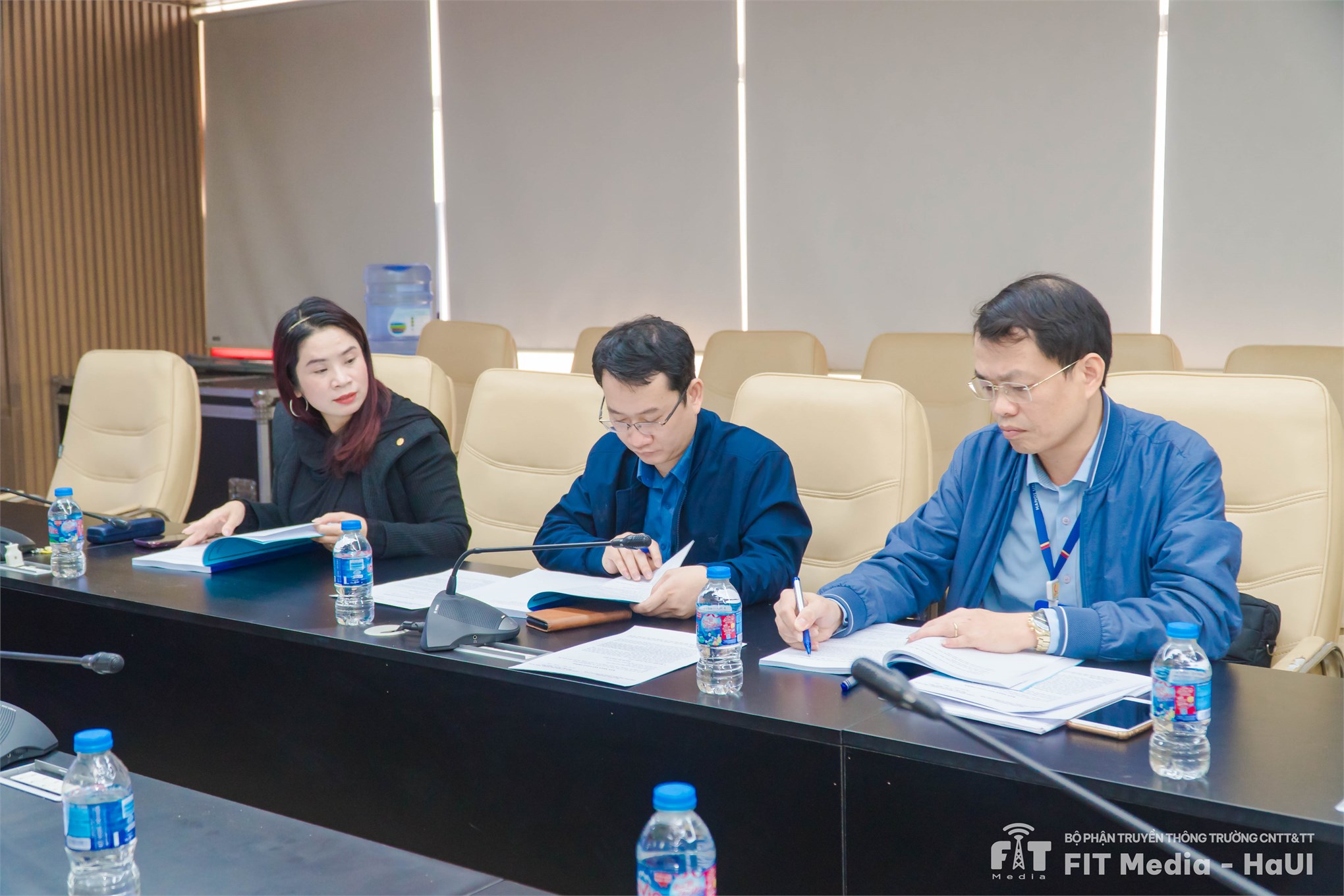 Nghiệm thu giáo trình “Công nghệ điện toán đám mây” – Góp phần nâng cao chất lượng đào tạo trong bối cảnh chuyển đổi số