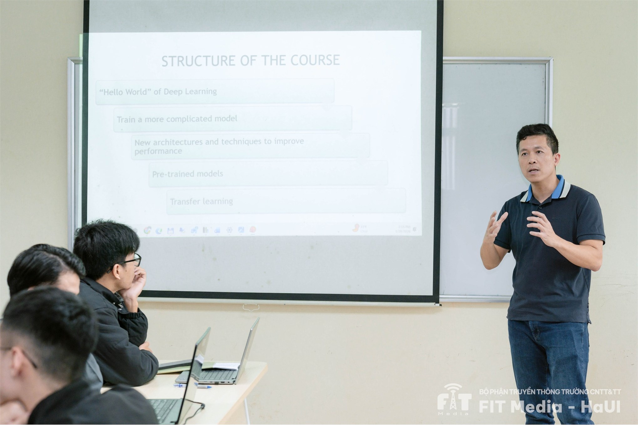 Hội thảo “Fundamentals of Deep Learning” – Lan tỏa tri thức nền tảng, thúc đẩy năng lực nghiên cứu và ứng dụng AI