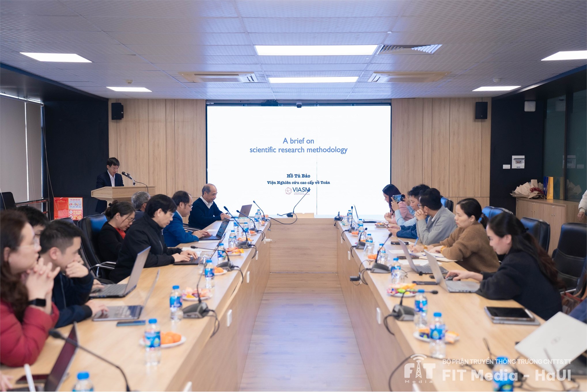 Hội thảo nghiên cứu khoa học dành cho nghiên cứu sinh lĩnh vực Máy tính và Công nghệ thông tin