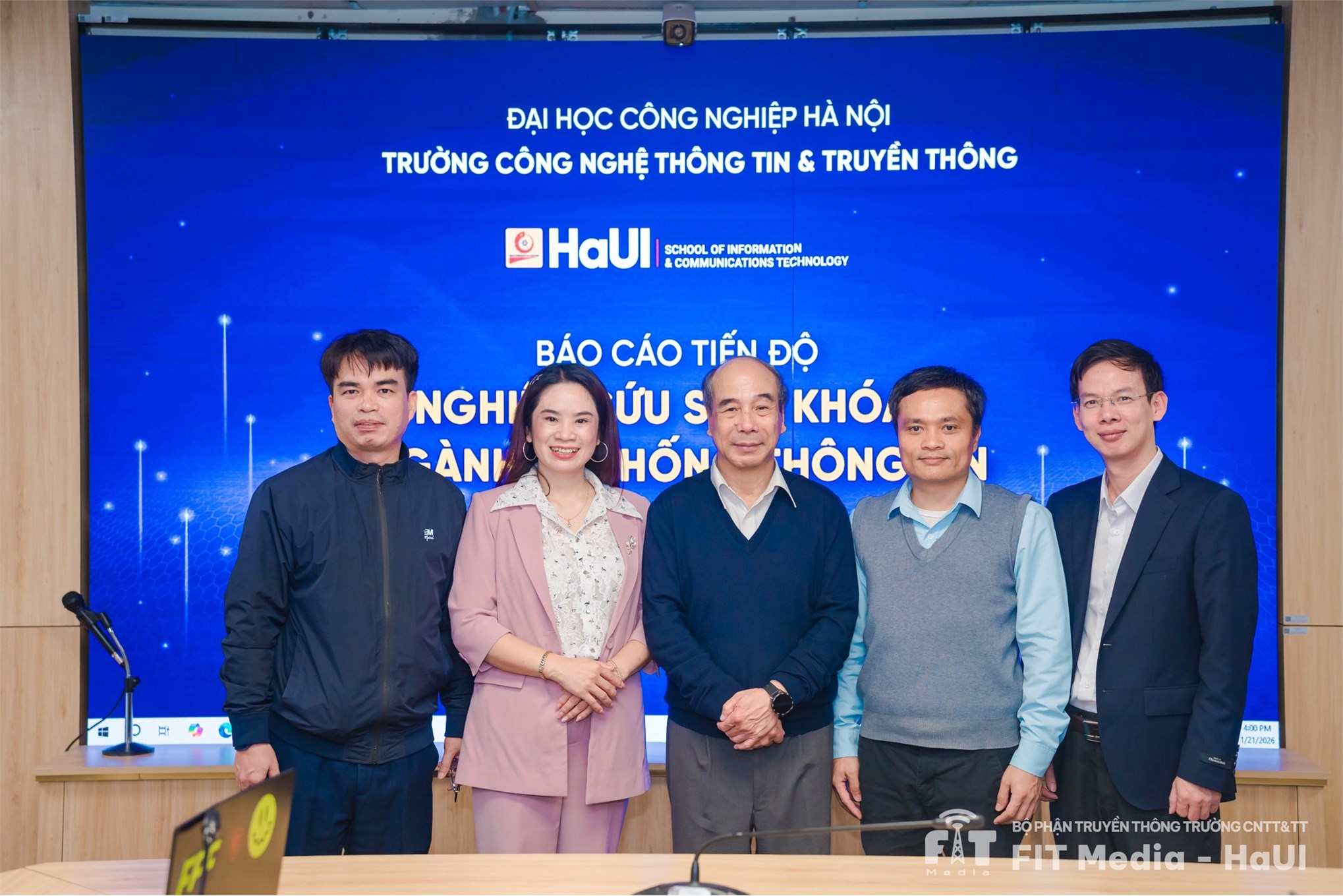 Hội thảo nghiên cứu khoa học dành cho nghiên cứu sinh lĩnh vực Máy tính và Công nghệ thông tin