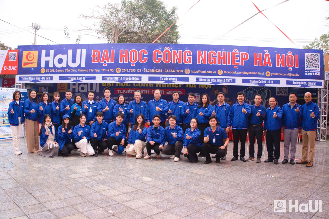 SICT đồng hành cùng học sinh Ninh Bình trong chương trình tư vấn tuyển sinh – định hướng nghề nghiệp 2026