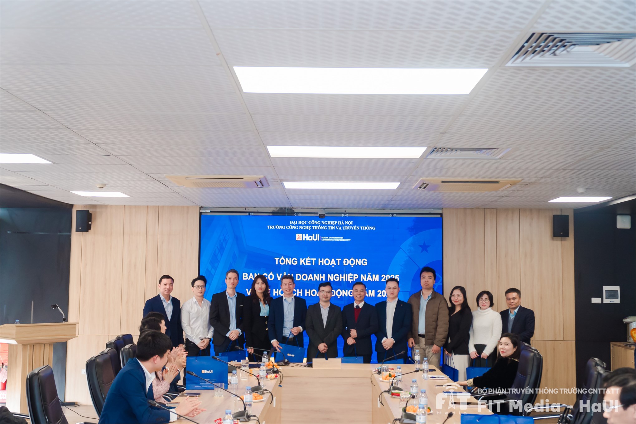 Hội nghị tổng kết hoạt động Ban Cố vấn Doanh nghiệp Trường Công nghệ Thông tin và Truyền thông