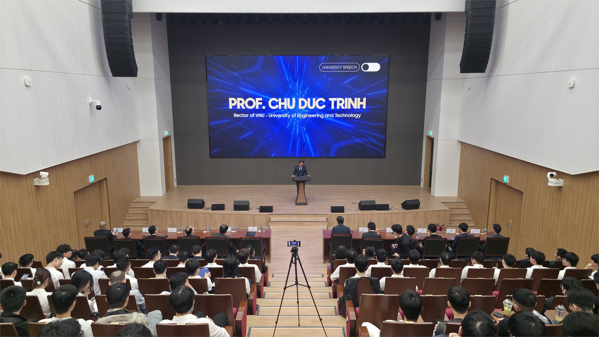 Sinh viên SICT–HaUI vinh dự nhận Học bổng Tài năng Samsung STP 2025