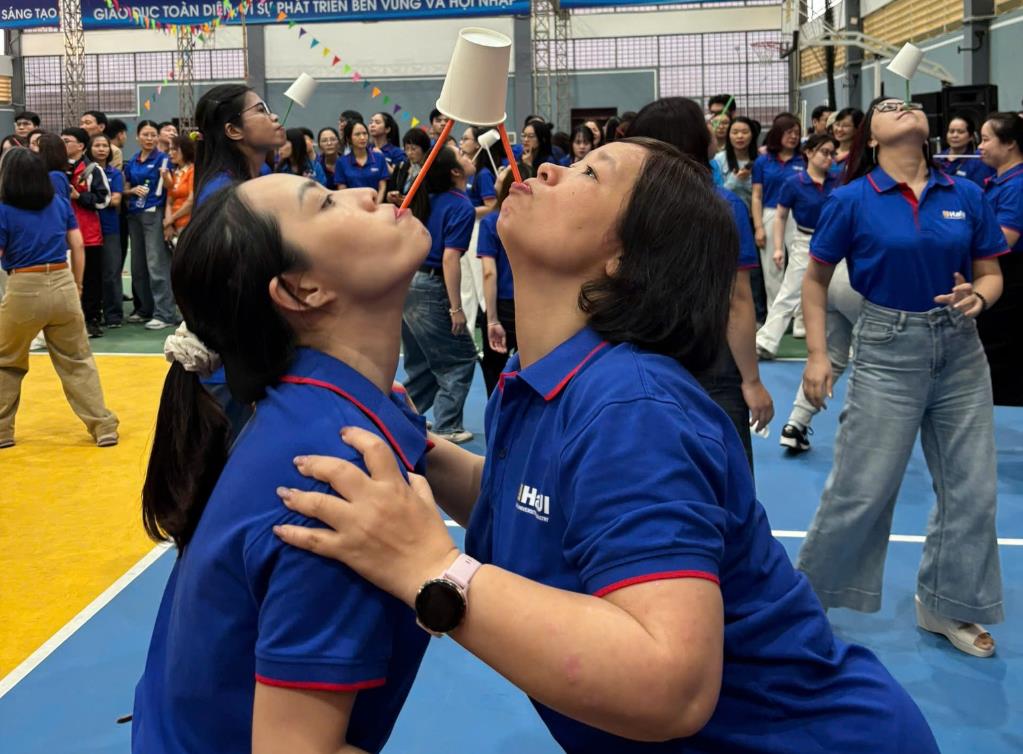 Liên quân SICT tham gia Hội thi “Vui hội dân gian – Gắn kết yêu thương” chào mừng 8/3