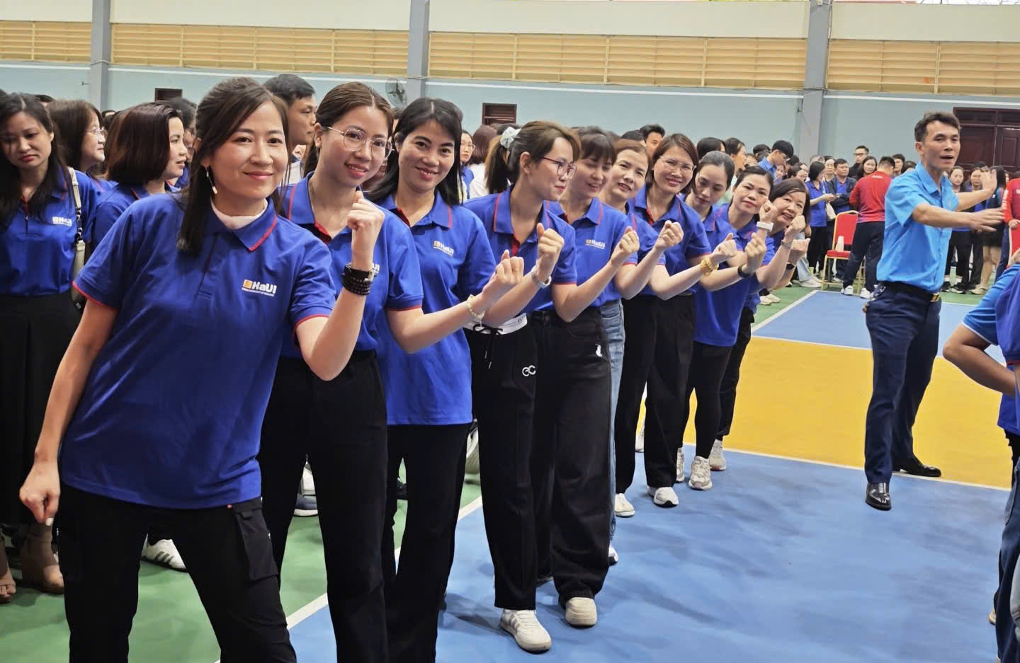 Liên quân SICT tham gia Hội thi “Vui hội dân gian – Gắn kết yêu thương” chào mừng 8/3