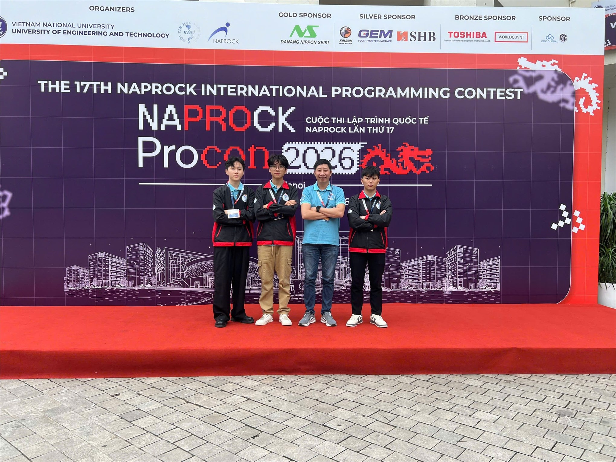 Sinh viên Trường Công nghệ Thông tin và Truyền thông tham gia sân chơi lập trình quốc tế NAPROCK PROCON 2026