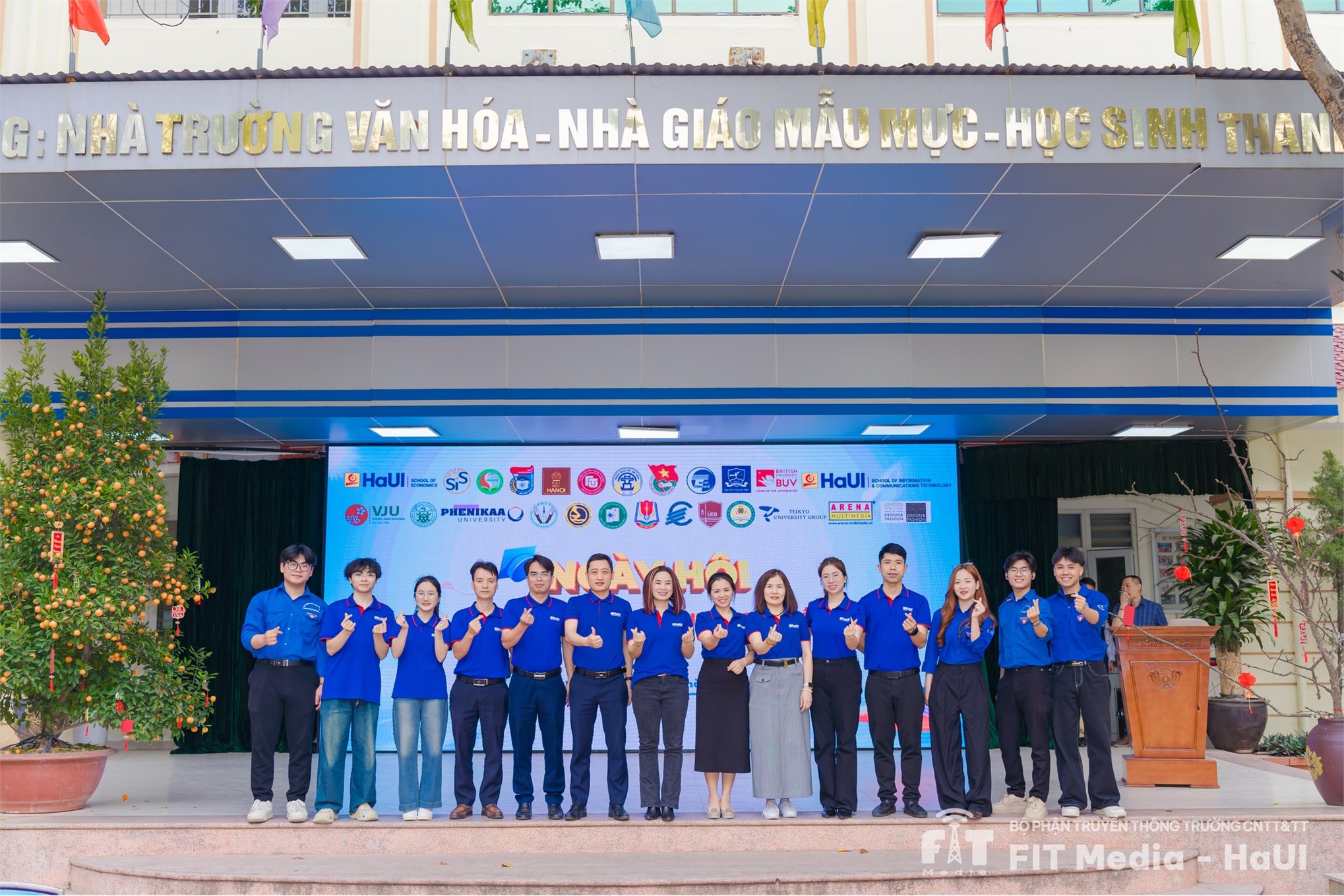 Trường Công nghệ thông tin và Truyền thông – Đại học Công nghiệp Hà Nội tư vấn tuyển sinh tại Trường THPT Thượng Cát