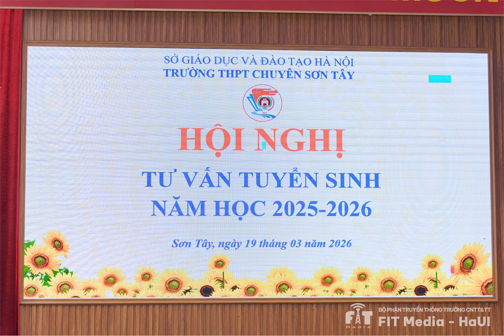 Tư vấn tuyển sinh tại trường THPT chuyên Sơn Tây – Kết nối định hướng nghề nghiệp trong kỷ nguyên số