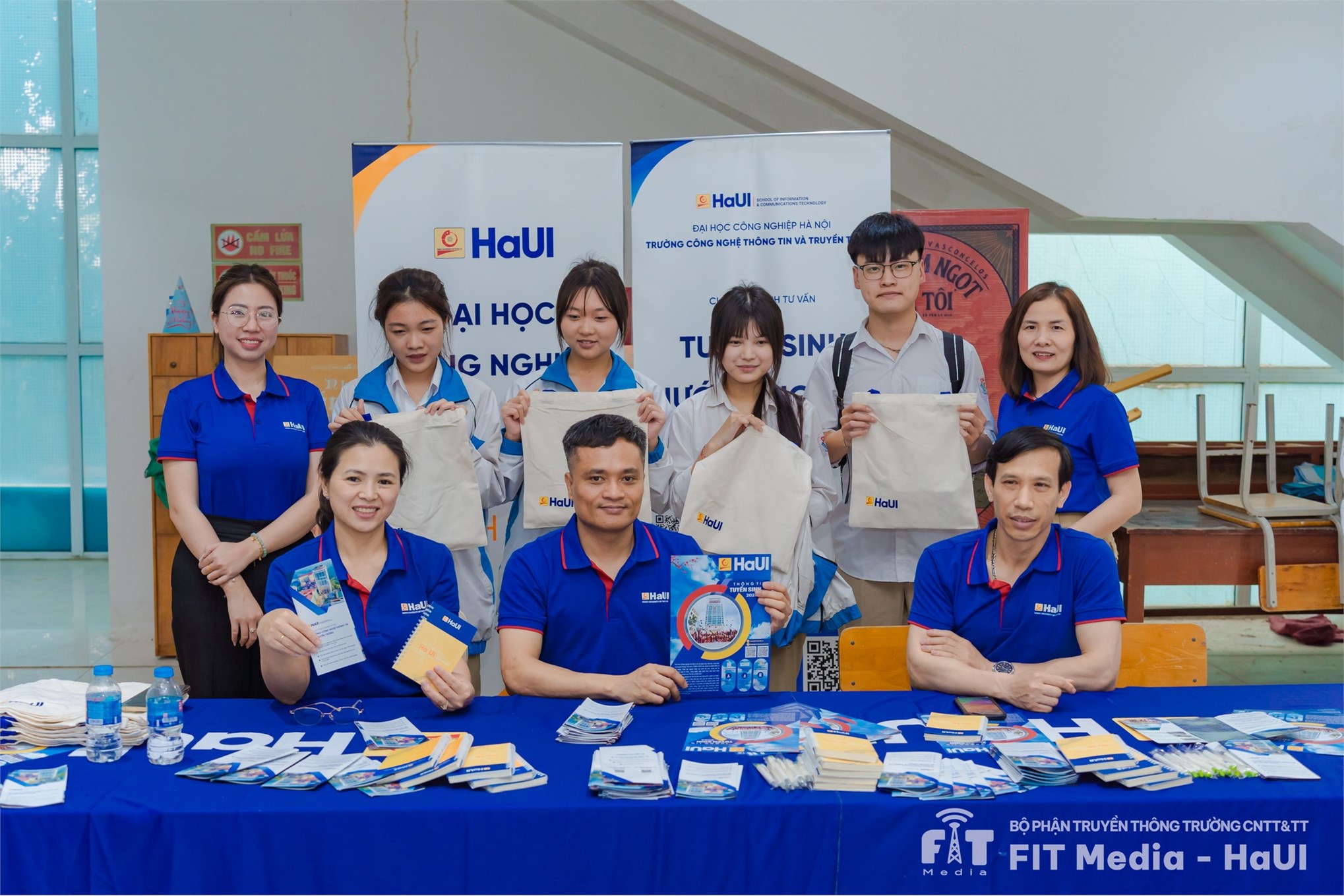 Tư vấn tuyển sinh tại trường THPT chuyên Sơn Tây – Kết nối định hướng nghề nghiệp trong kỷ nguyên số