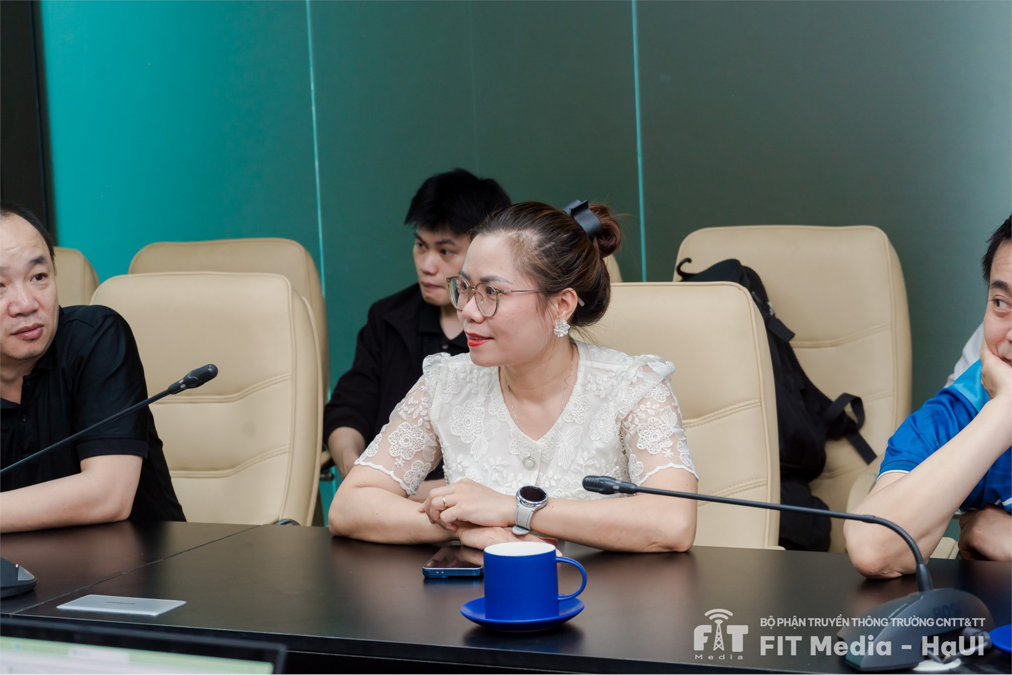 Tọa đàm hợp tác đào tạo sau đại học và nghiên cứu