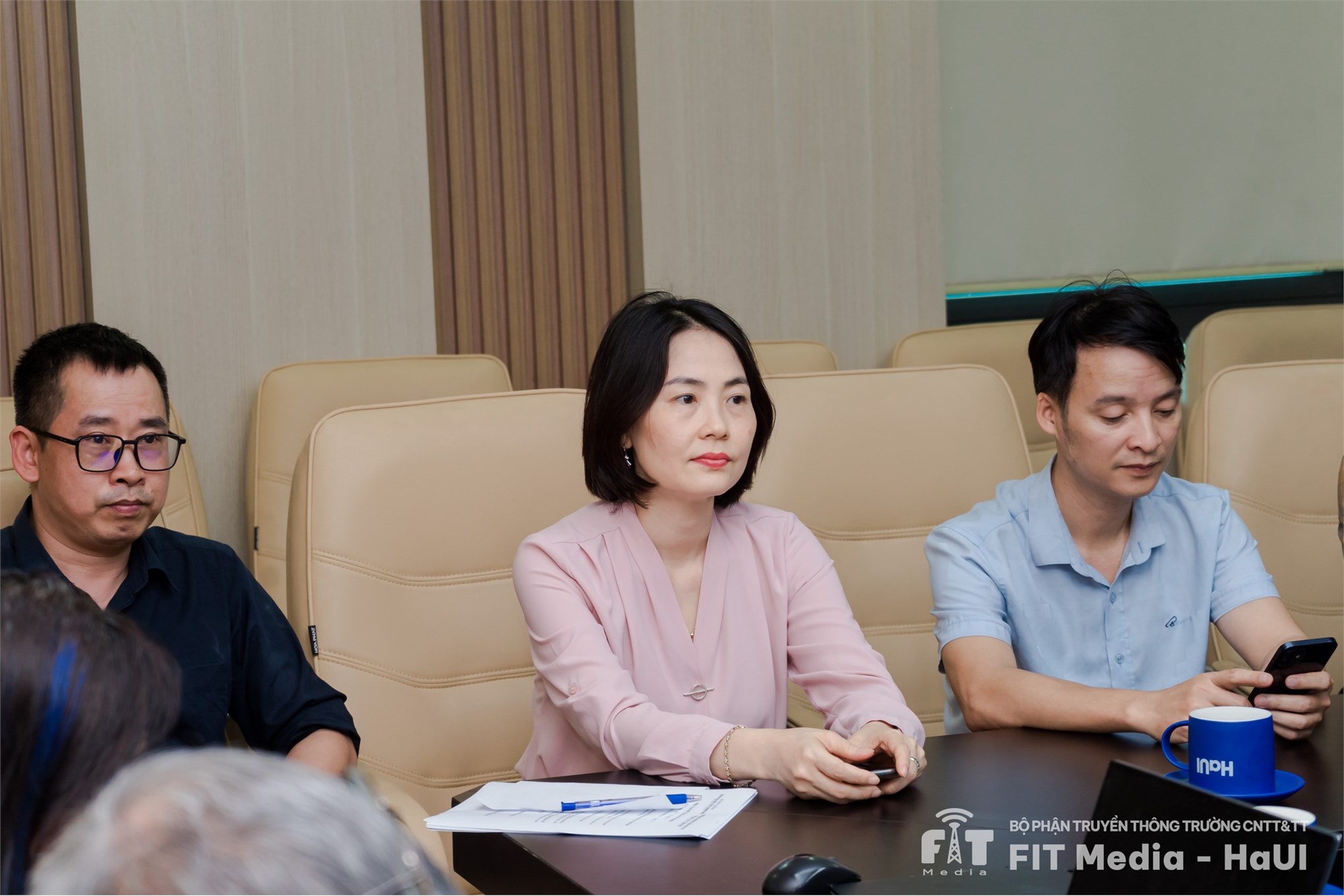 Tọa đàm hợp tác đào tạo sau đại học và nghiên cứu