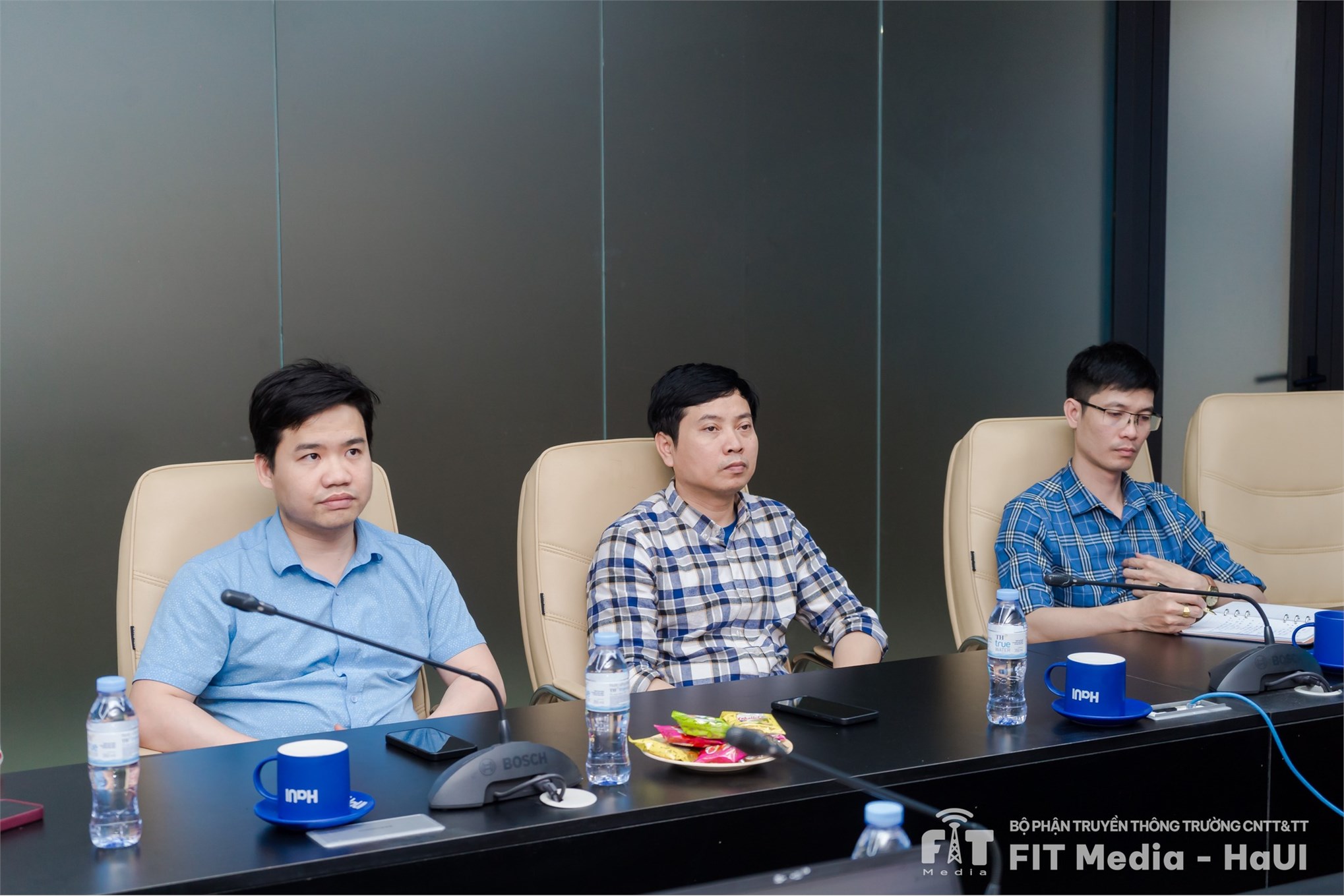 Tọa đàm hợp tác đào tạo sau đại học và nghiên cứu