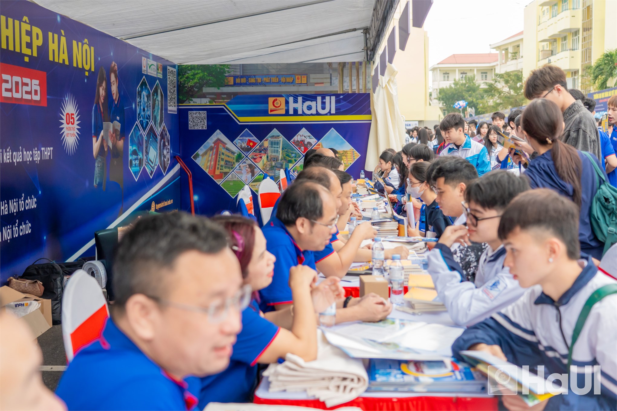 Sôi động Ngày hội Tư vấn tuyển sinh – Hướng nghiệp 2026 tại Hải Phòng