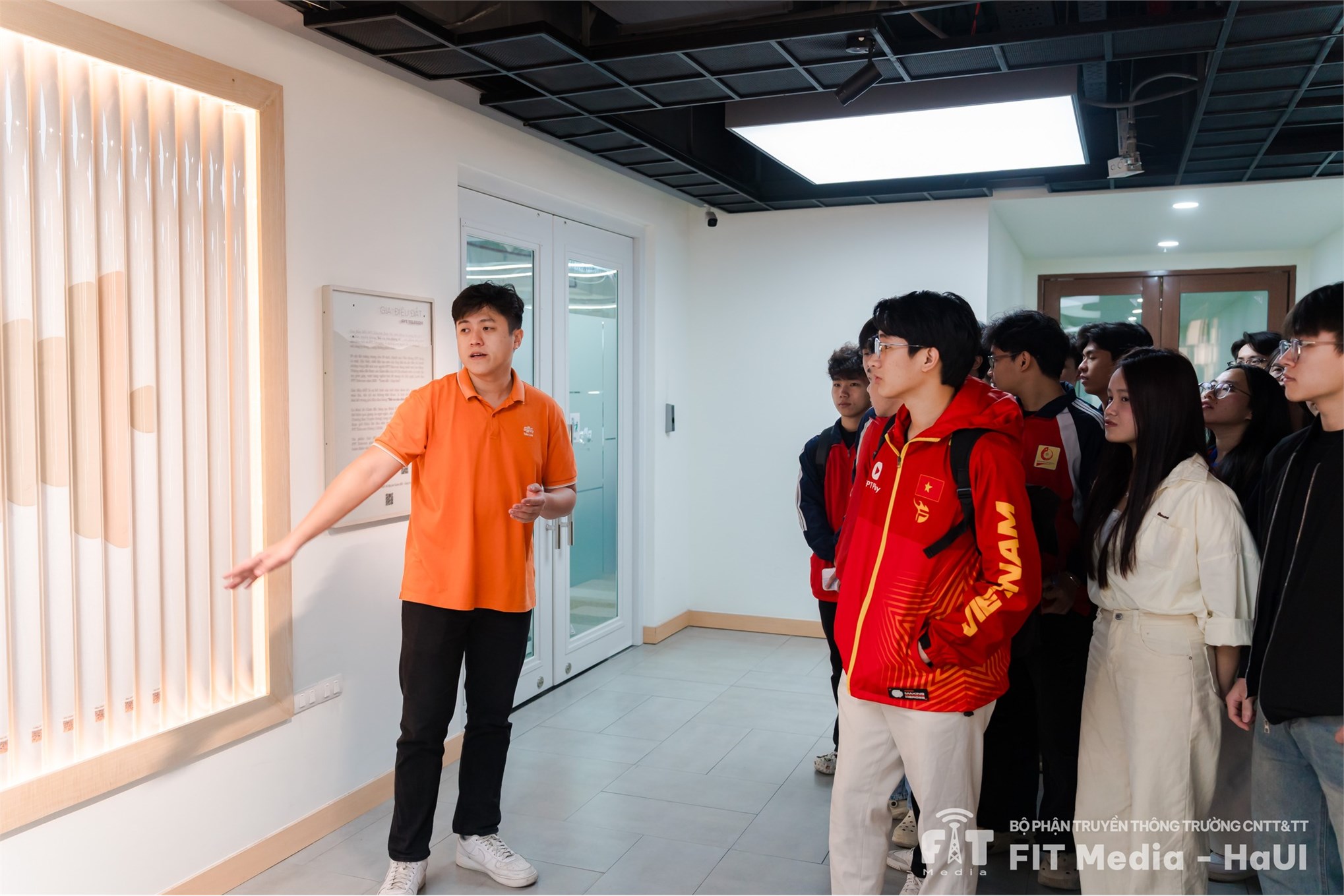 Tour doanh nghiệp tại FPT Telecom – Hành trình trải nghiệm & định hướng nghề nghiệp