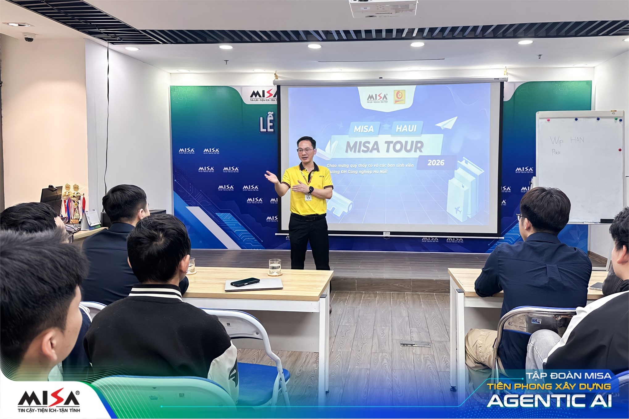 Sinh viên SICT – HaUI tham quan doanh nghiệp: Trải nghiệm thực tế tại Công ty Cổ phần MISA