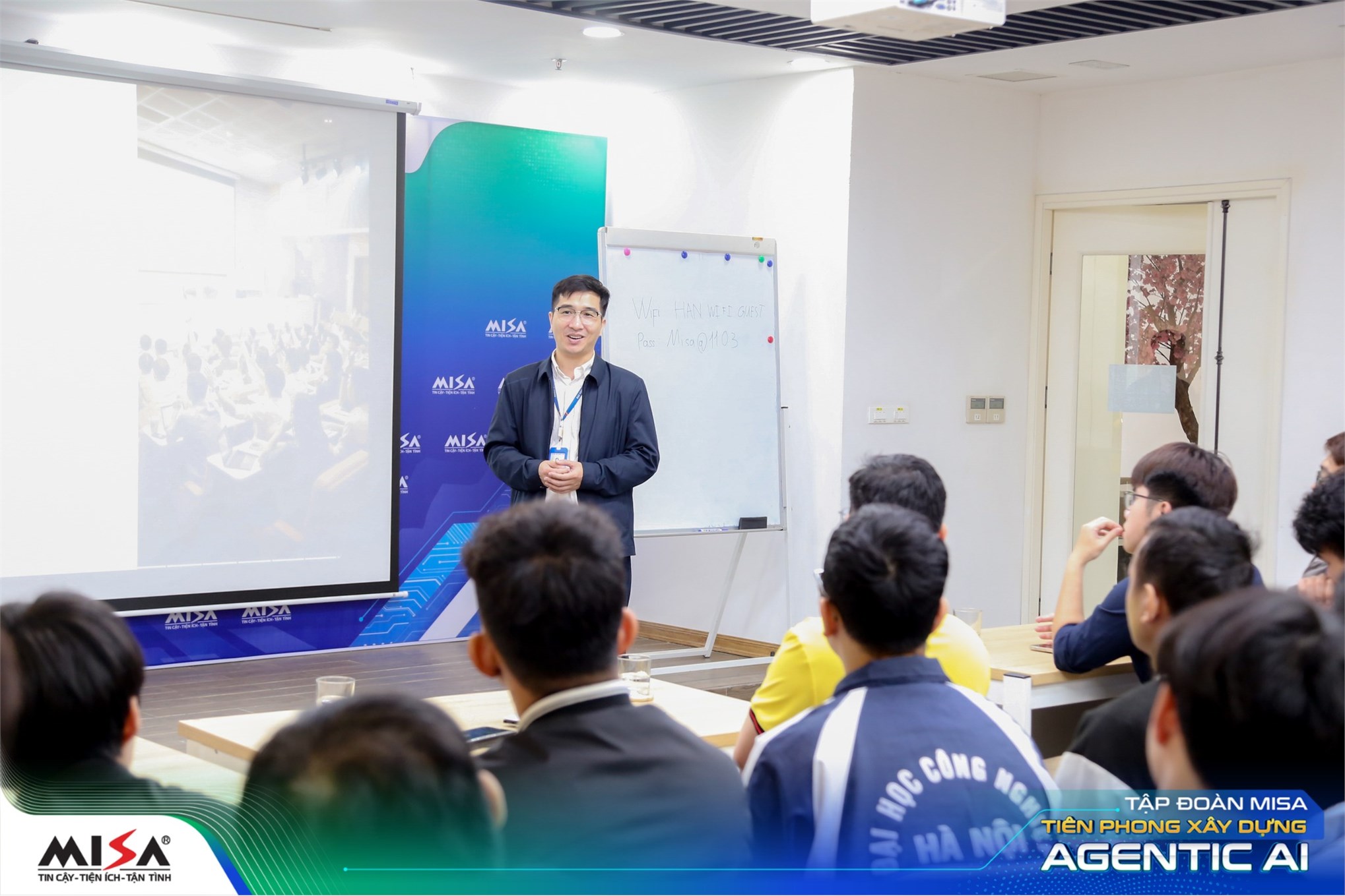 Sinh viên SICT – HaUI tham quan doanh nghiệp: Trải nghiệm thực tế tại Công ty Cổ phần MISA