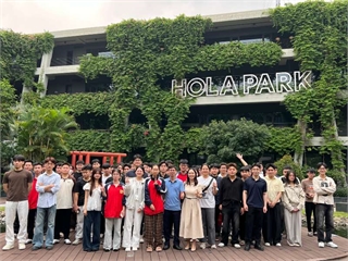 Sinh viên Trường Công nghệ Thông tin và Truyền thông – Đại học Công nghiệp Hà Nội tham quan, trải nghiệm thực tế tại FPT Software Hòa Lạc