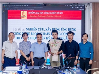 Trường Công nghệ Thông tin và Truyền thông tổ chức Hội đồng bảo vệ Đề án tốt nghiệp Thạc sĩ ngành Hệ thống thông tin