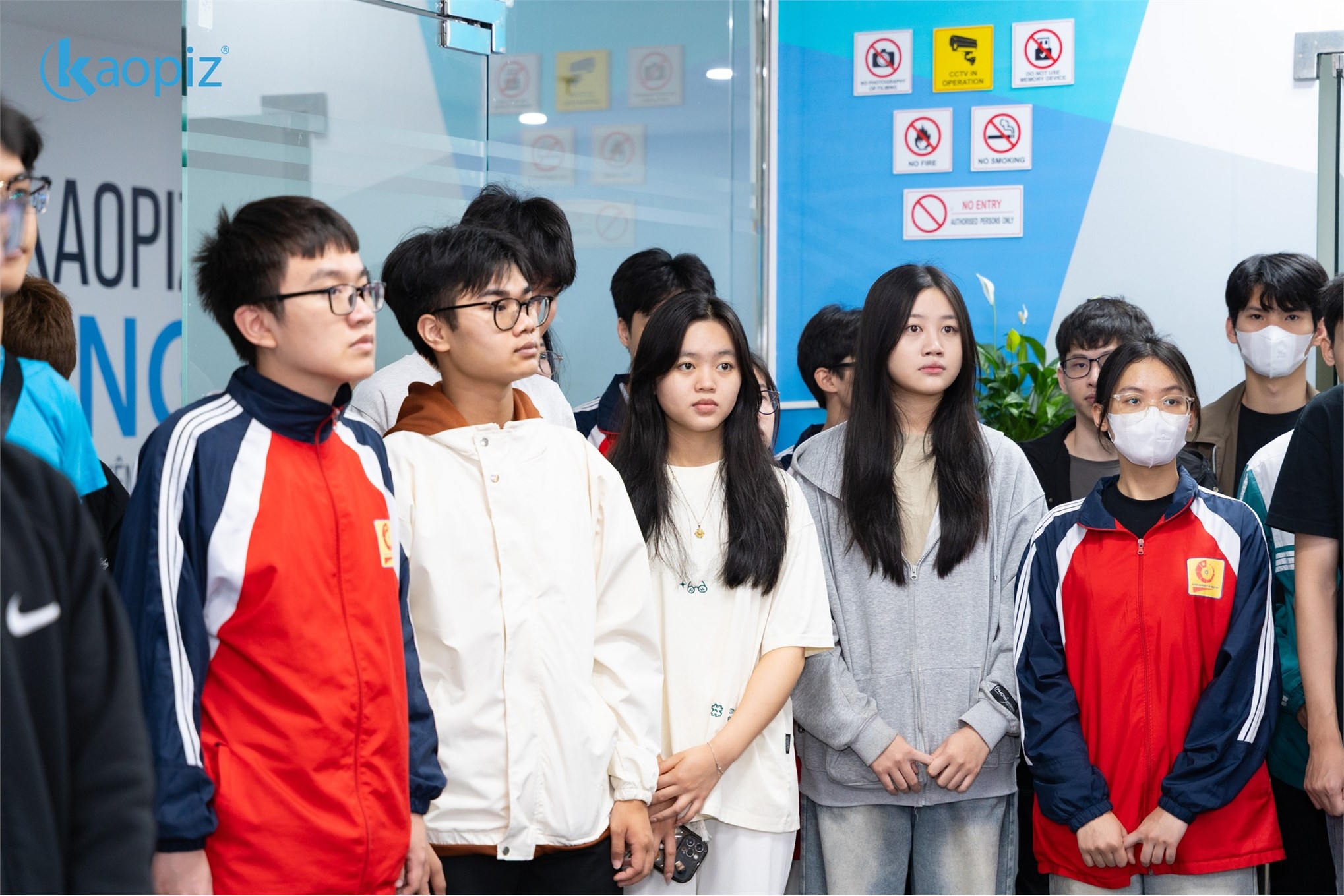 Sinh viên SICT – HaUI tham quan doanh nghiệp Kaopiz Holdings: Hành trình kết nối lý thuyết với thực tiễn