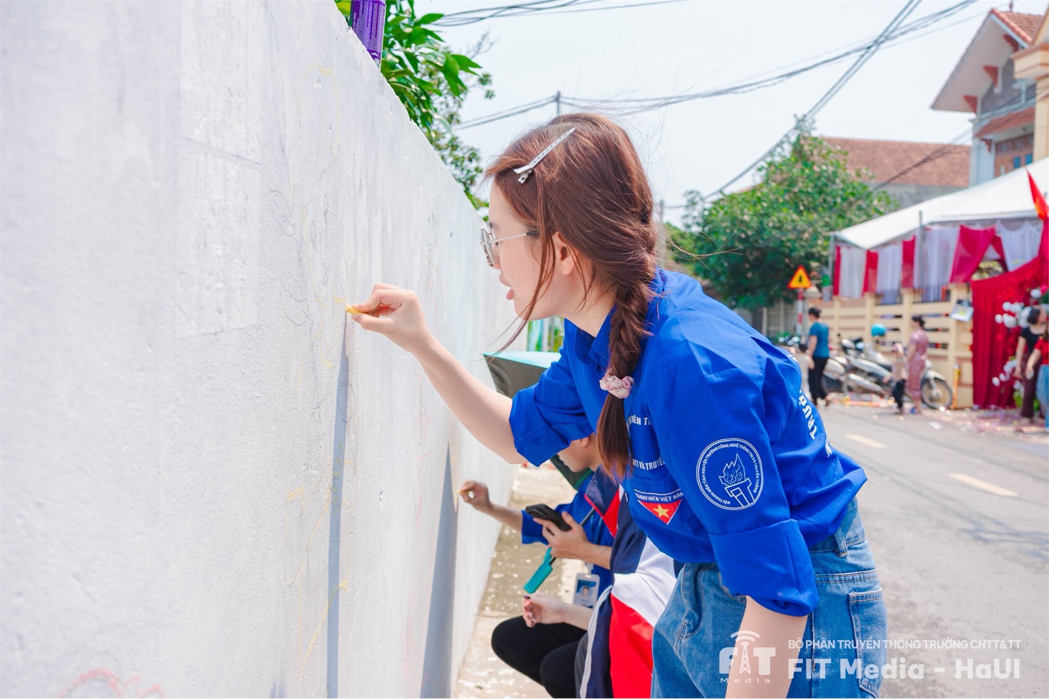 Lan tỏa tinh thần “vượt nắng, thắng mưa” của tuổi trẻ SICT