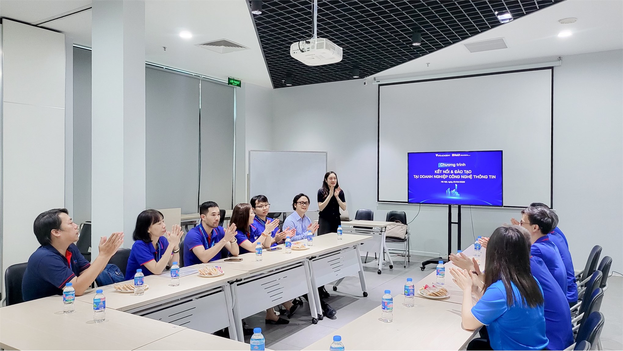 Kết nối doanh nghiệp – Mở rộng cơ hội cho sinh viên CNTT