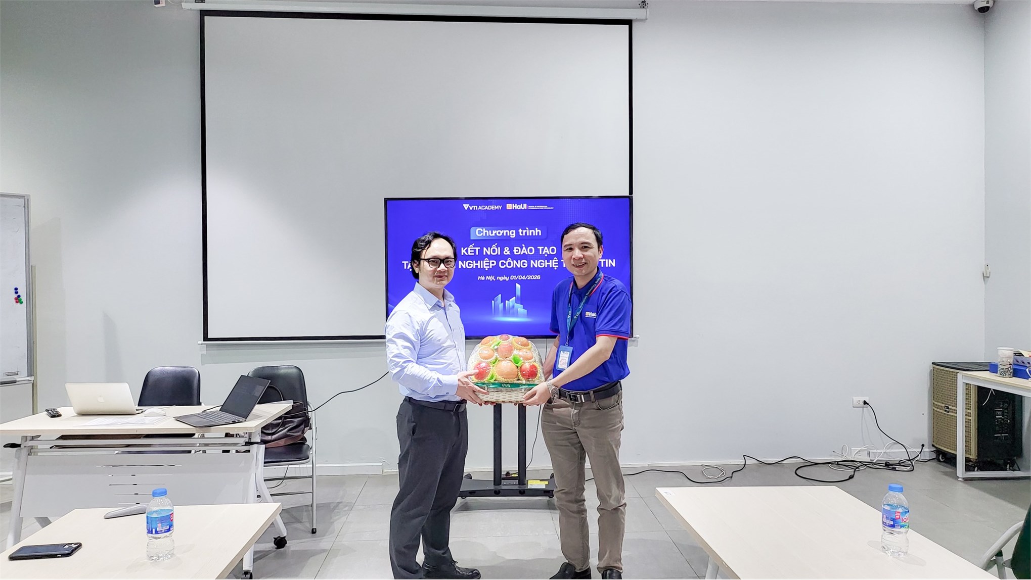 Kết nối doanh nghiệp – Mở rộng cơ hội cho sinh viên CNTT