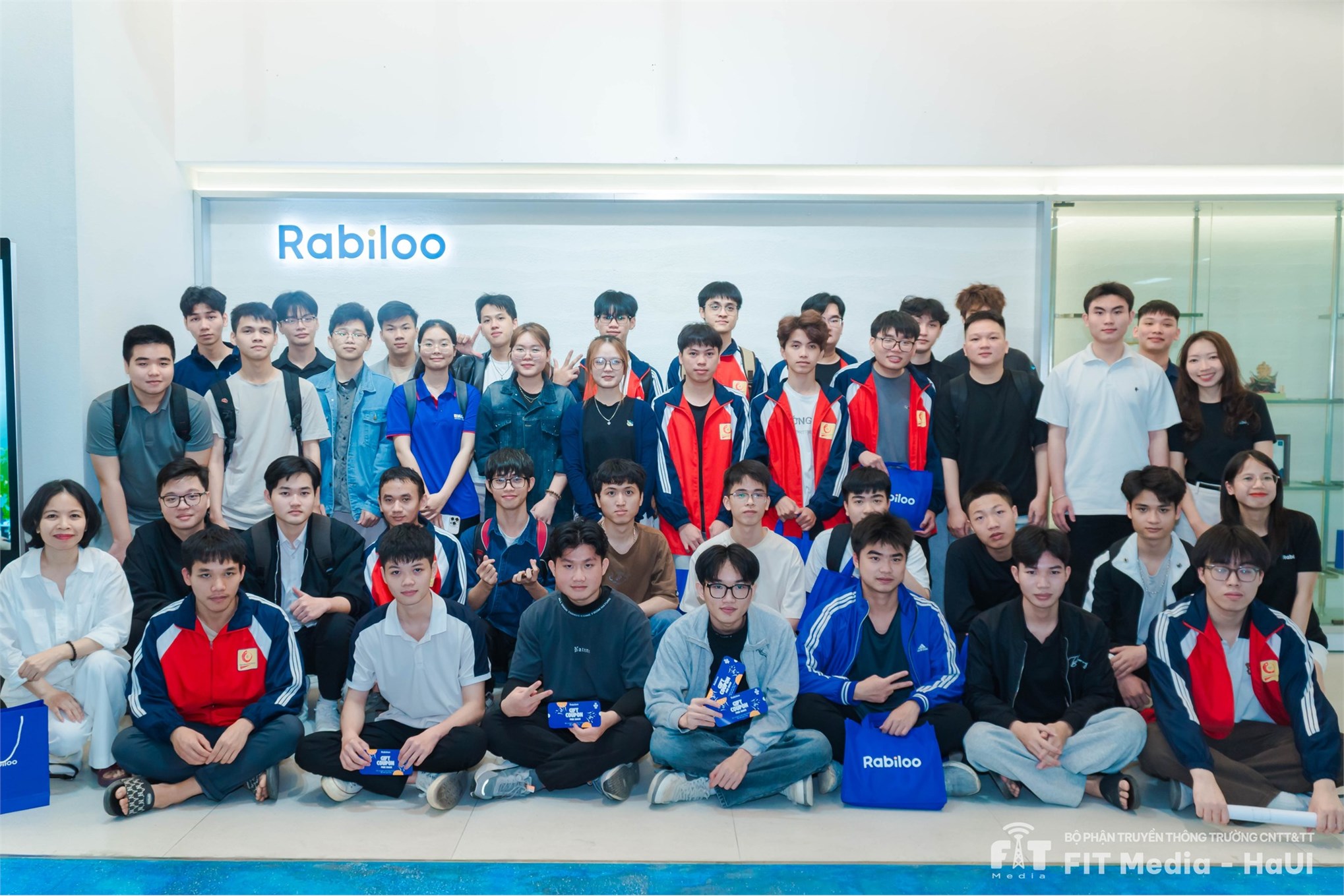 Sinh viên SICT – HaUI tham quan doanh nghiệp Rabiloo: Trải nghiệm thực tế, mở rộng cơ hội nghề nghiệp