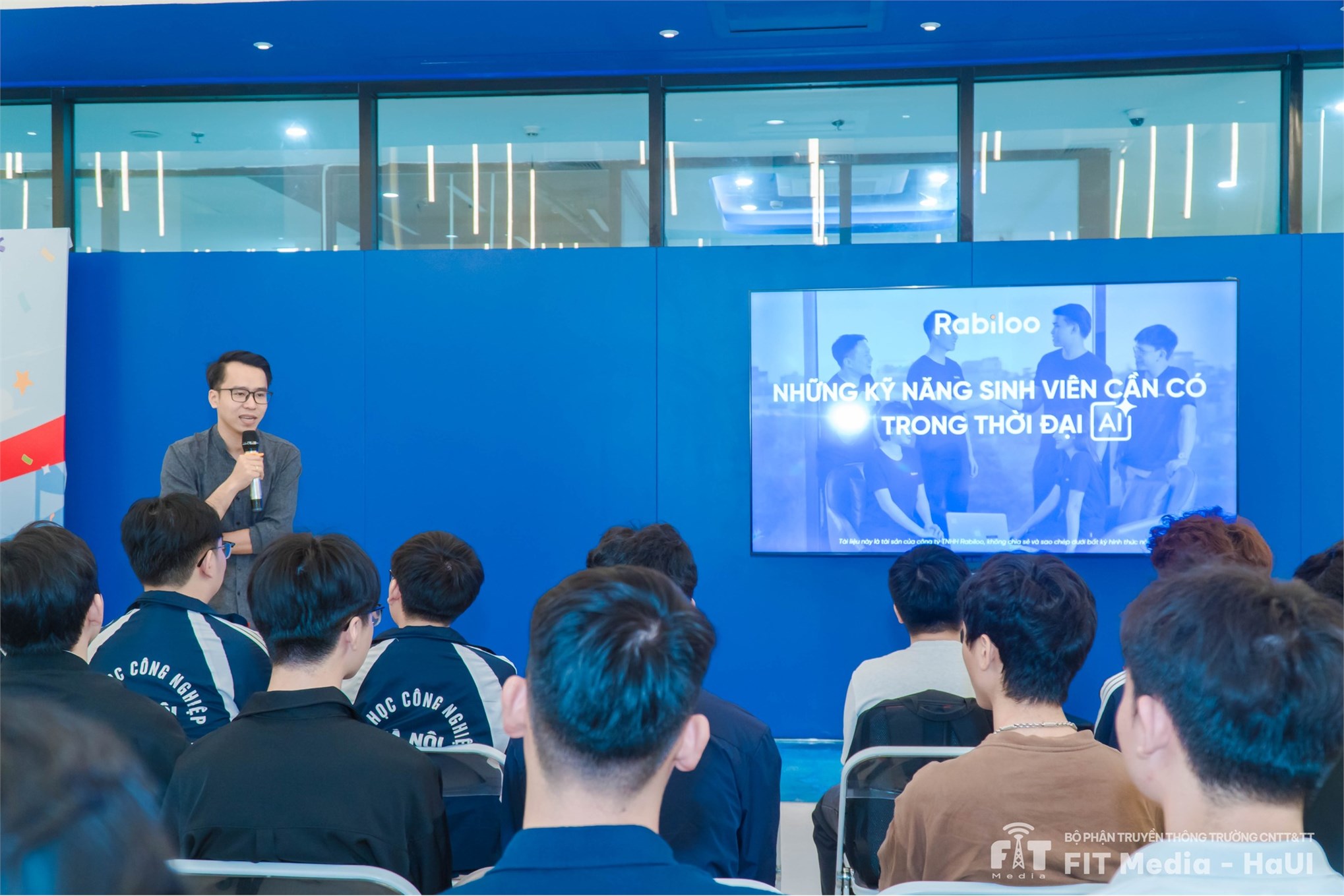 Sinh viên SICT – HaUI tham quan doanh nghiệp Rabiloo: Trải nghiệm thực tế, mở rộng cơ hội nghề nghiệp