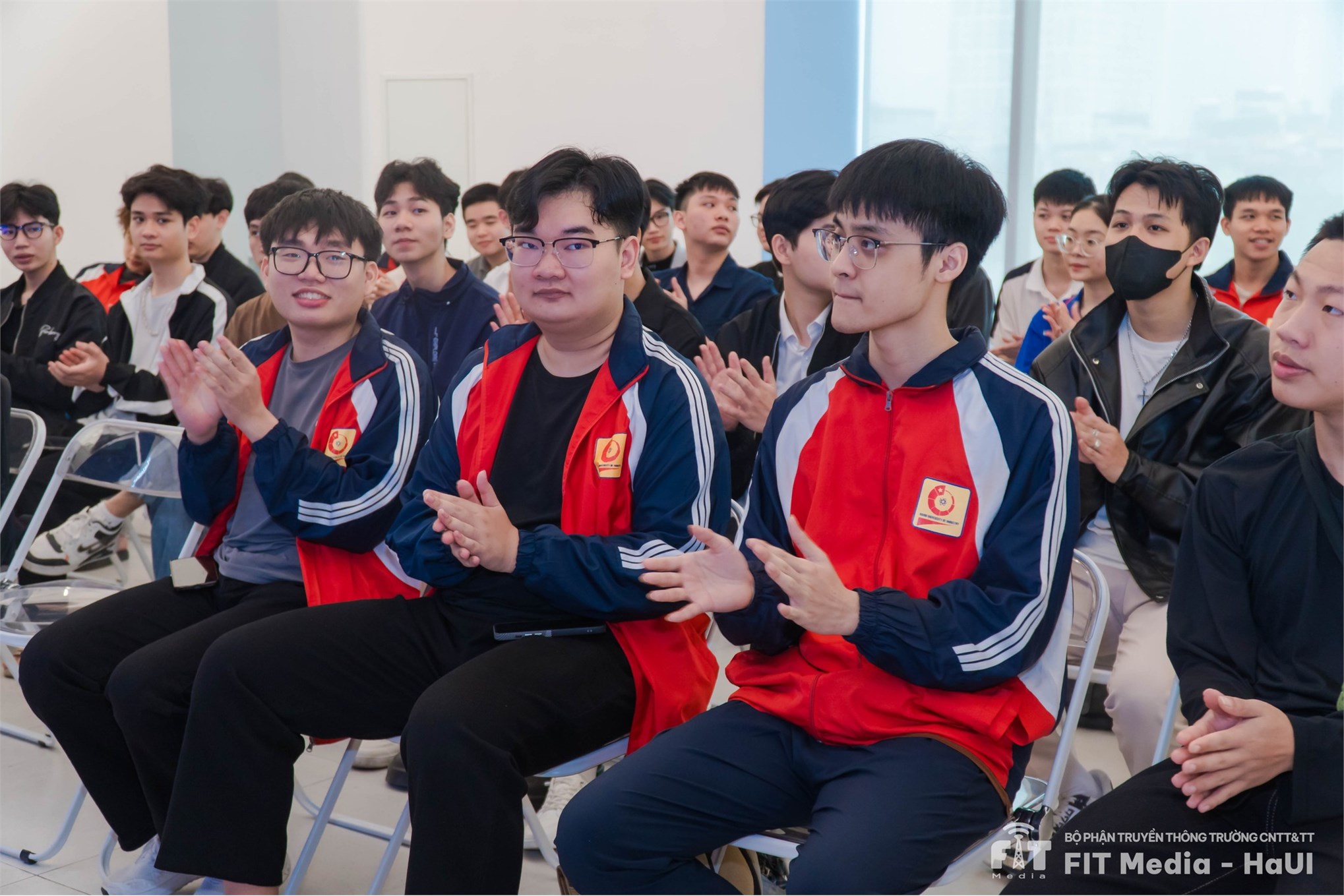 Sinh viên SICT – HaUI tham quan doanh nghiệp Rabiloo: Trải nghiệm thực tế, mở rộng cơ hội nghề nghiệp