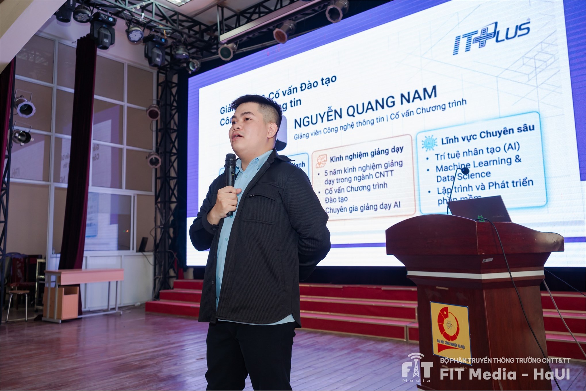 Giải mã “cơn sốt AI” – Nắm bắt cơ hội nghề nghiệp trong kỷ nguyên số