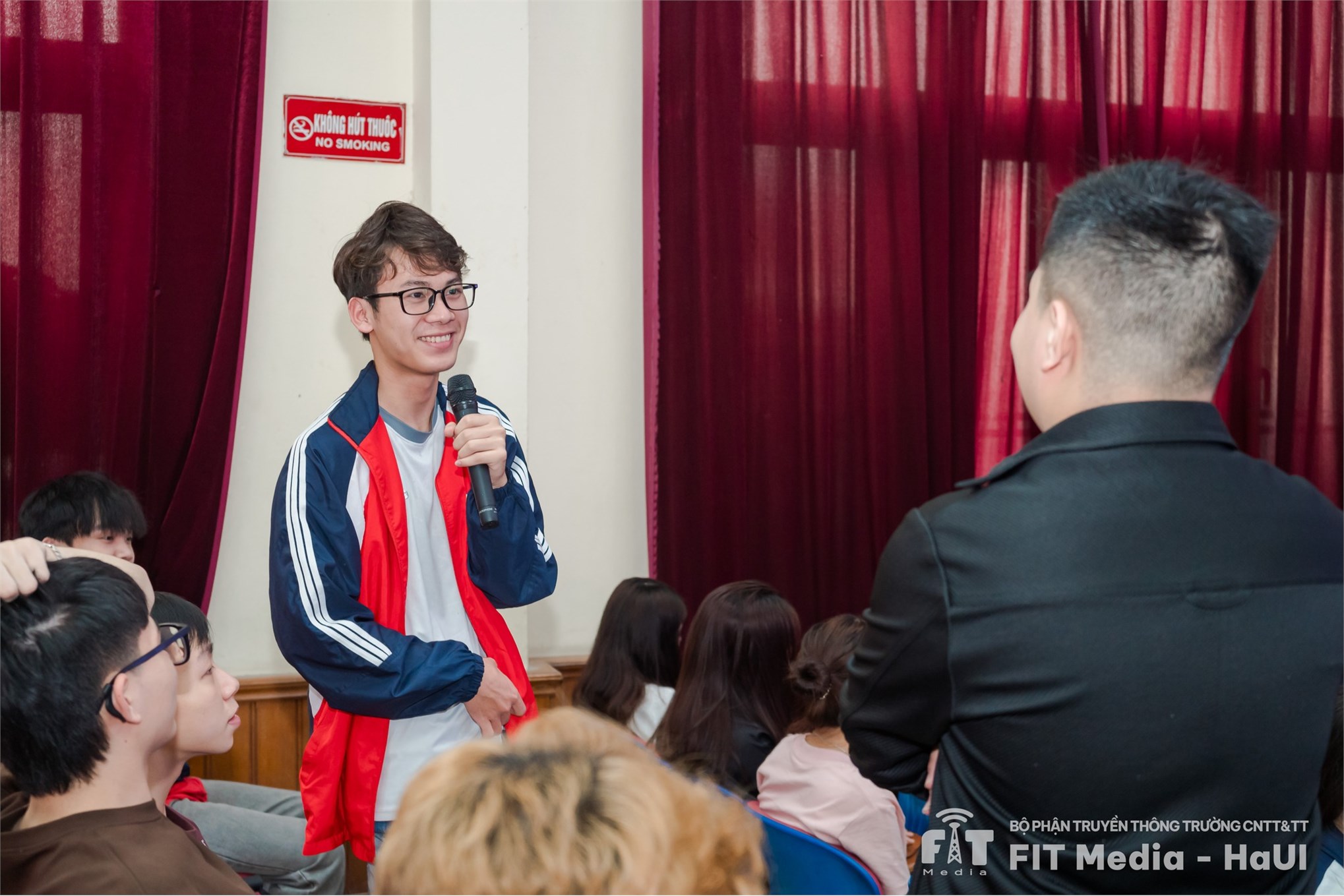 Giải mã “cơn sốt AI” – Nắm bắt cơ hội nghề nghiệp trong kỷ nguyên số