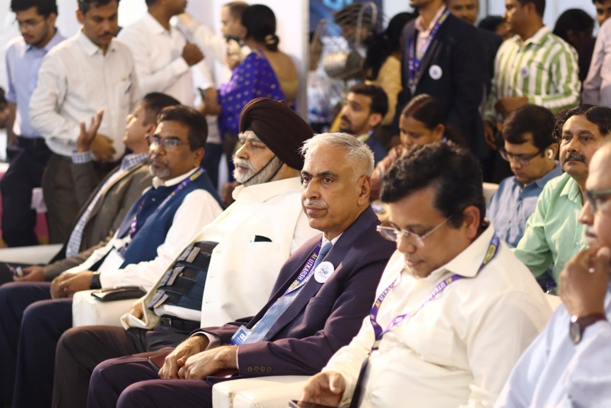 PGS.TS. Nguyễn Thị Kim Sơn cùng sinh viên Trường CNTT&TT, Đại học Công nghiệp Hà Nội tham dự và trình bày báo cáo trực tuyến tại Hội nghị quốc tế AI Utkarsh 2026 (Ấn Độ)