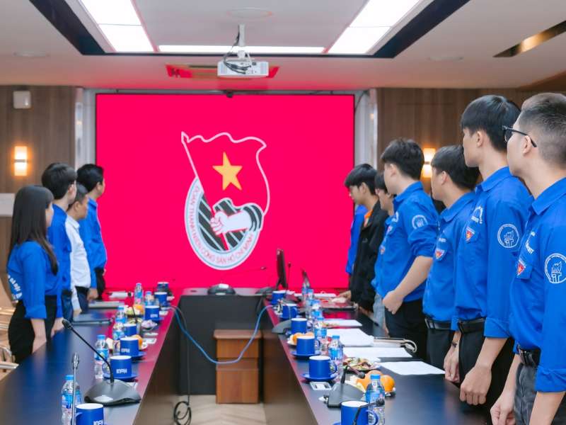 Hội nghị kiện toàn Ban Chấp hành Liên chi Đoàn Trường Công nghệ Thông tin và Truyền thông khóa I, nhiệm kỳ 2024 – 2027