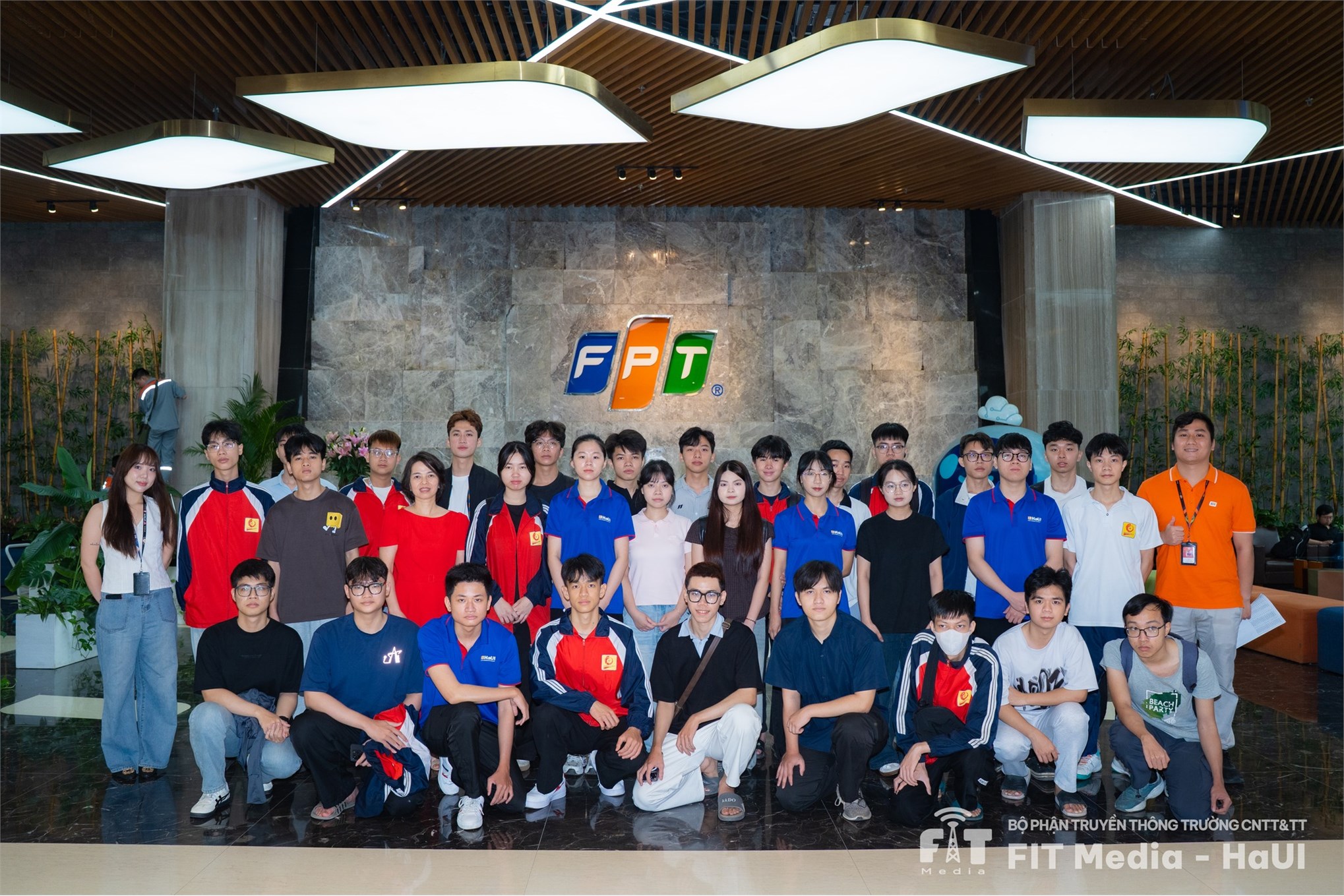 Sinh viên Trường Công nghệ Thông tin và Truyền thông – Đại học Công nghiệp Hà Nội tham quan, trải nghiệm thực tế tại FPT Software Phạm Văn Bạch