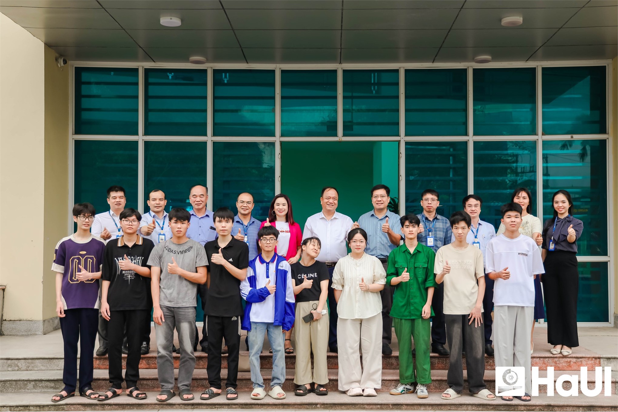 Lan tỏa giá trị nhân văn từ hoạt động thường niên hỗ trợ sinh viên khuyết tật tại Đại học Công nghiệp Hà Nội