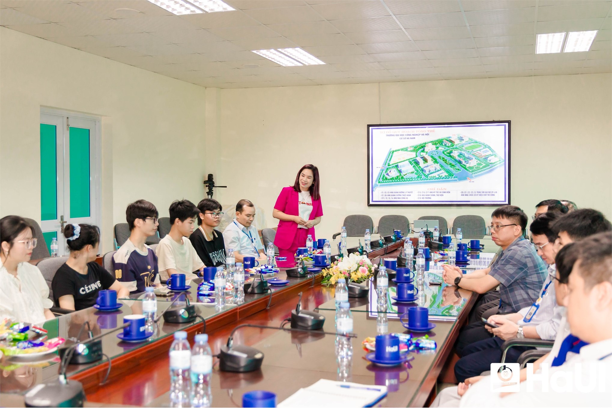 Lan tỏa giá trị nhân văn từ hoạt động thường niên hỗ trợ sinh viên khuyết tật tại Đại học Công nghiệp Hà Nội