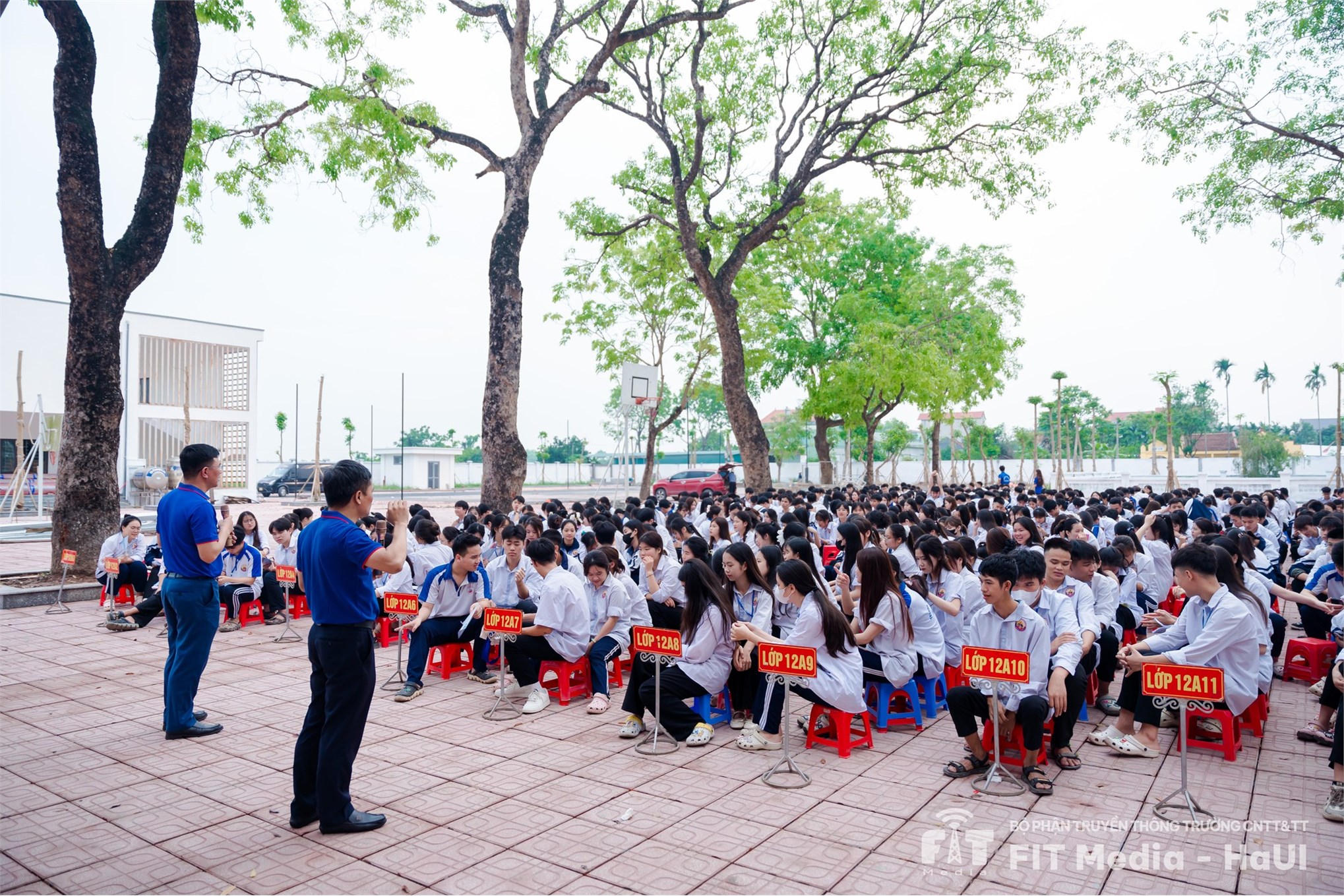 THPT Mỹ Đức B sôi động cùng hoạt động tư vấn tuyển sinh 2026 của Trường Công nghệ Thông tin và Truyền thông – Đại học Công nghiệp Hà Nội