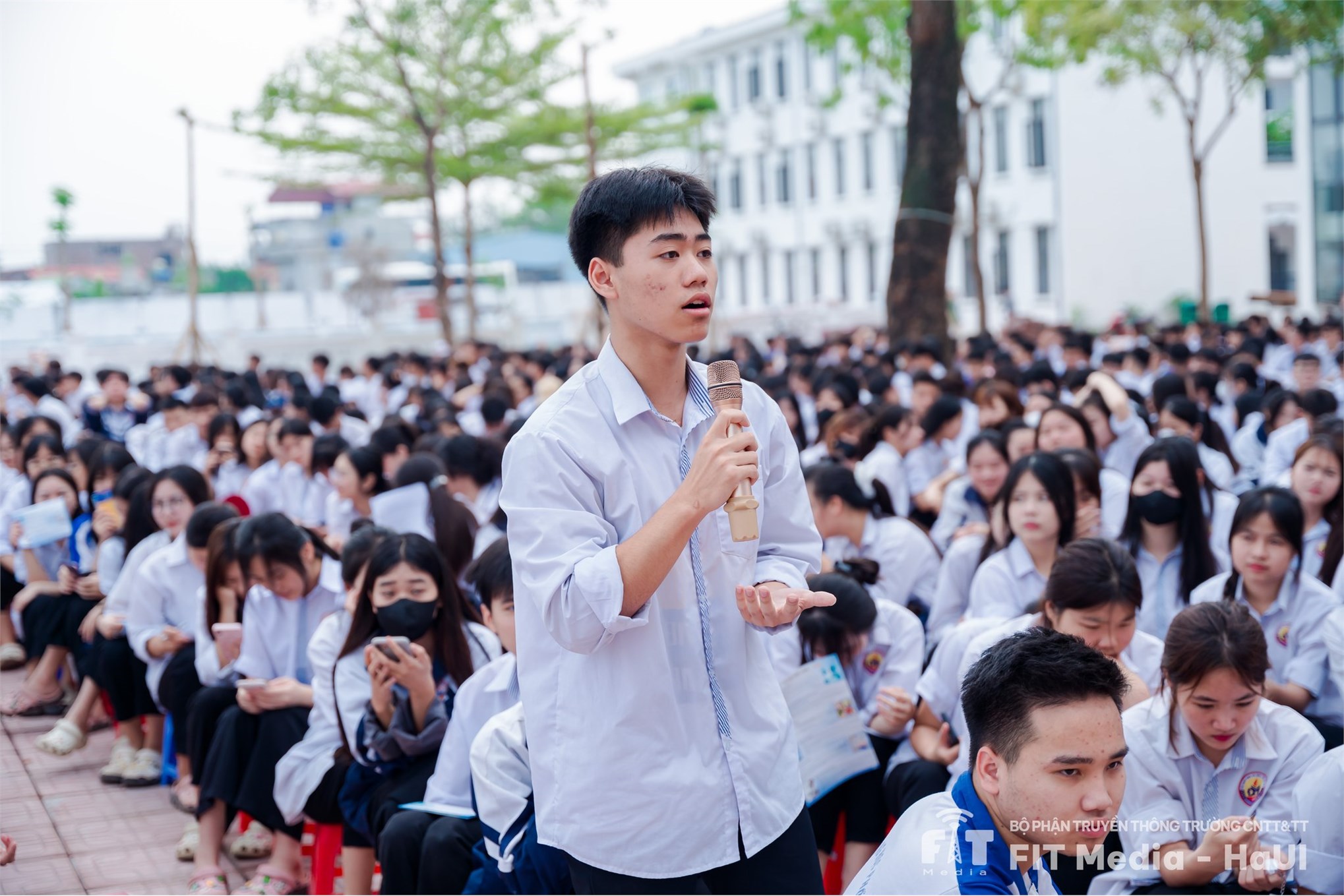 THPT Mỹ Đức B sôi động cùng hoạt động tư vấn tuyển sinh 2026 của Trường Công nghệ Thông tin và Truyền thông – Đại học Công nghiệp Hà Nội