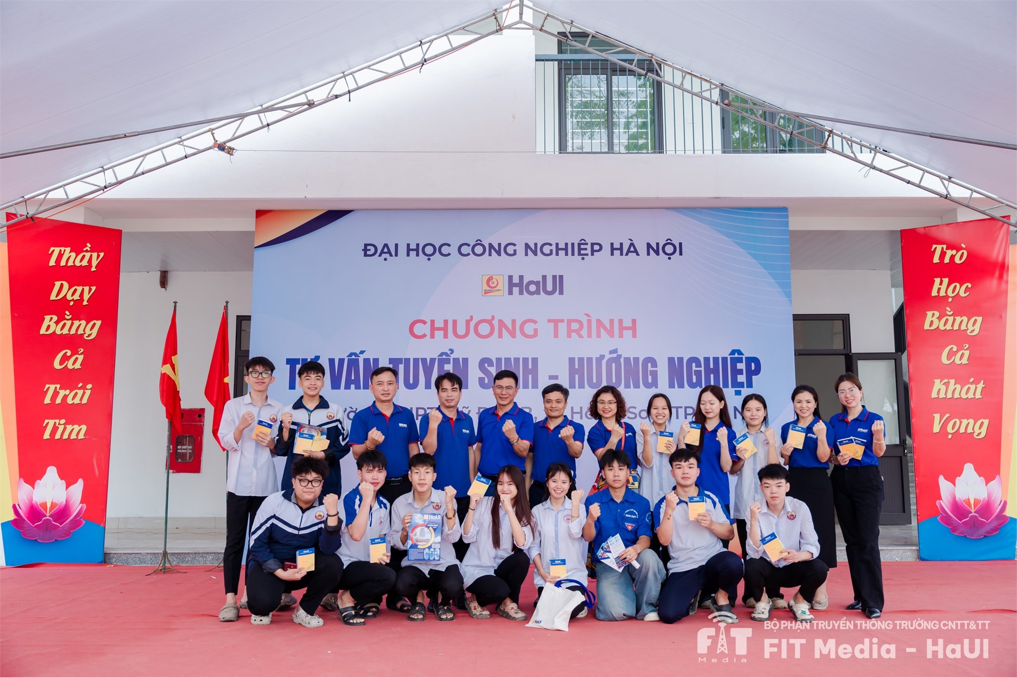 THPT Mỹ Đức B sôi động cùng hoạt động tư vấn tuyển sinh 2026 của Trường Công nghệ Thông tin và Truyền thông – Đại học Công nghiệp Hà Nội
