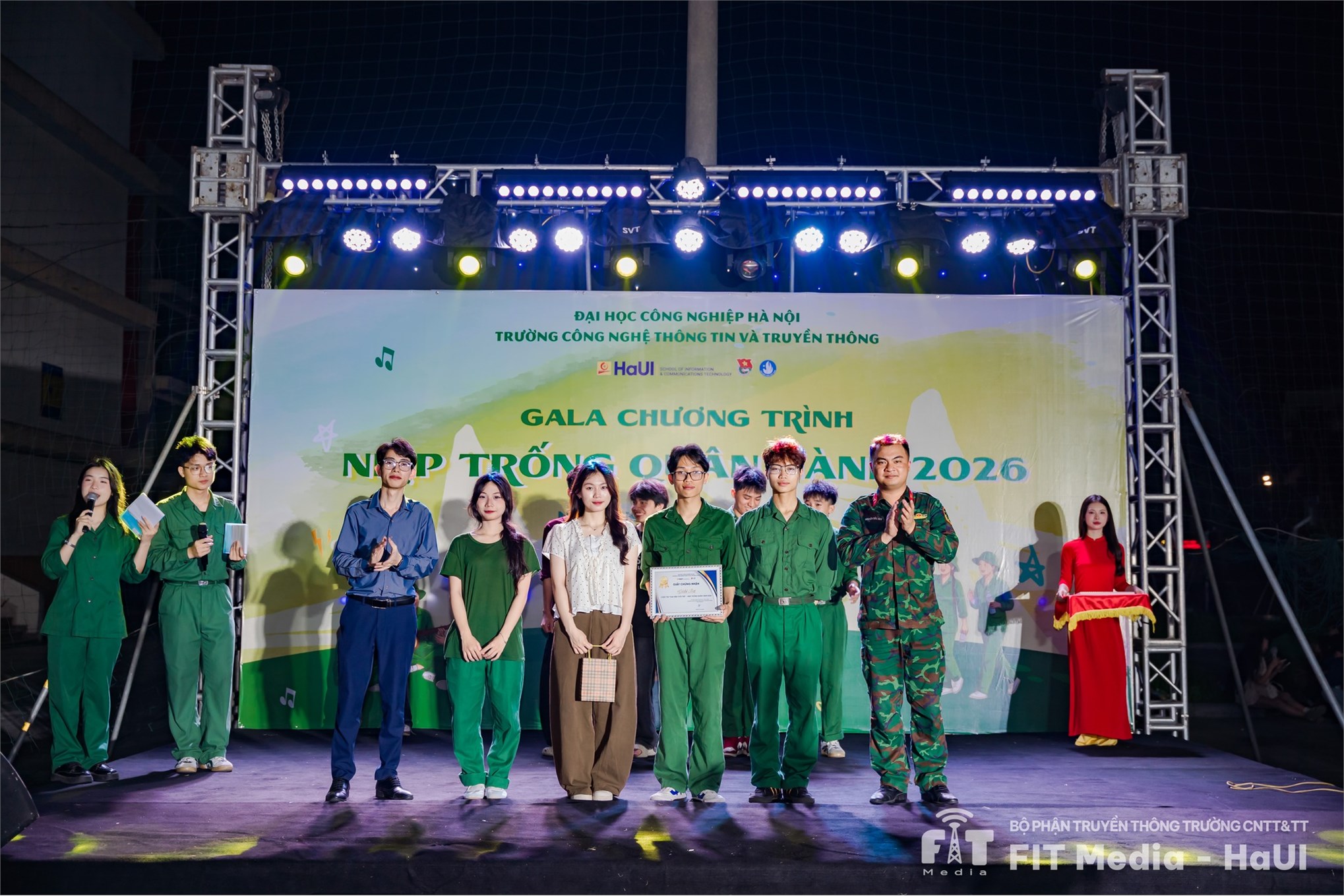 Nhịp trống quân hành 2026 – dấu ấn đẹp trong hành trình tuổi trẻ sinh viên Trường Công nghệ Thông tin và Truyền thông, Đại học Công nghiệp Hà Nội