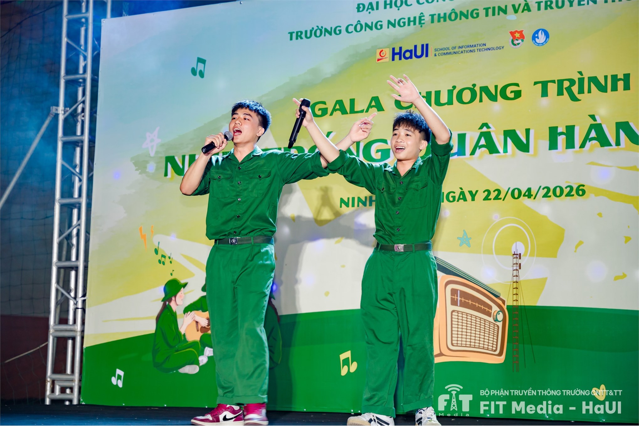 Nhịp trống quân hành 2026 – dấu ấn đẹp trong hành trình tuổi trẻ sinh viên Trường Công nghệ Thông tin và Truyền thông, Đại học Công nghiệp Hà Nội