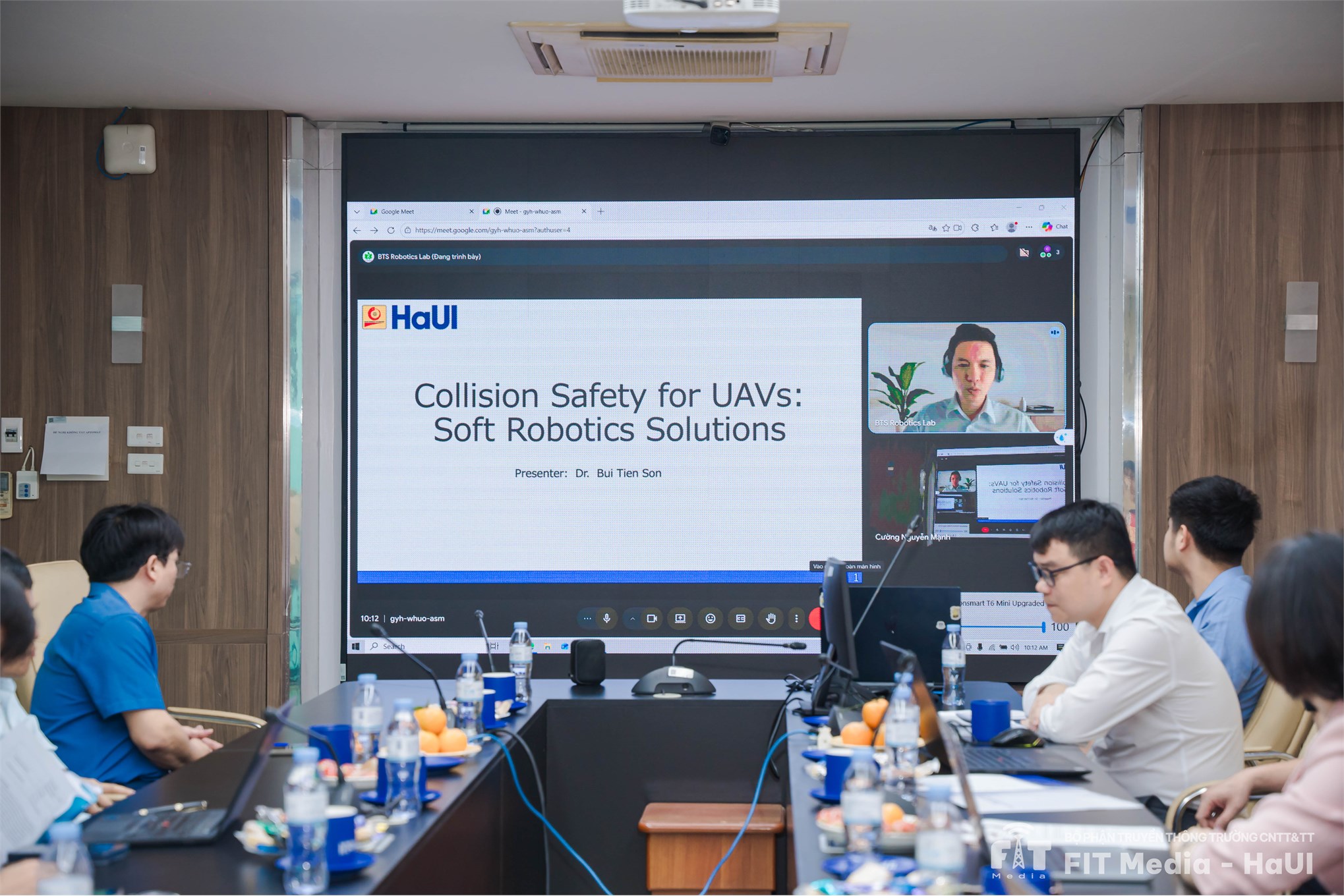 Hội thảo khoa học “Trí tuệ nhân tạo và ứng dụng trong công nghiệp” - Thúc đẩy nghiên cứu và ứng dụng hệ thống tự hành trong môi trường phức tạp