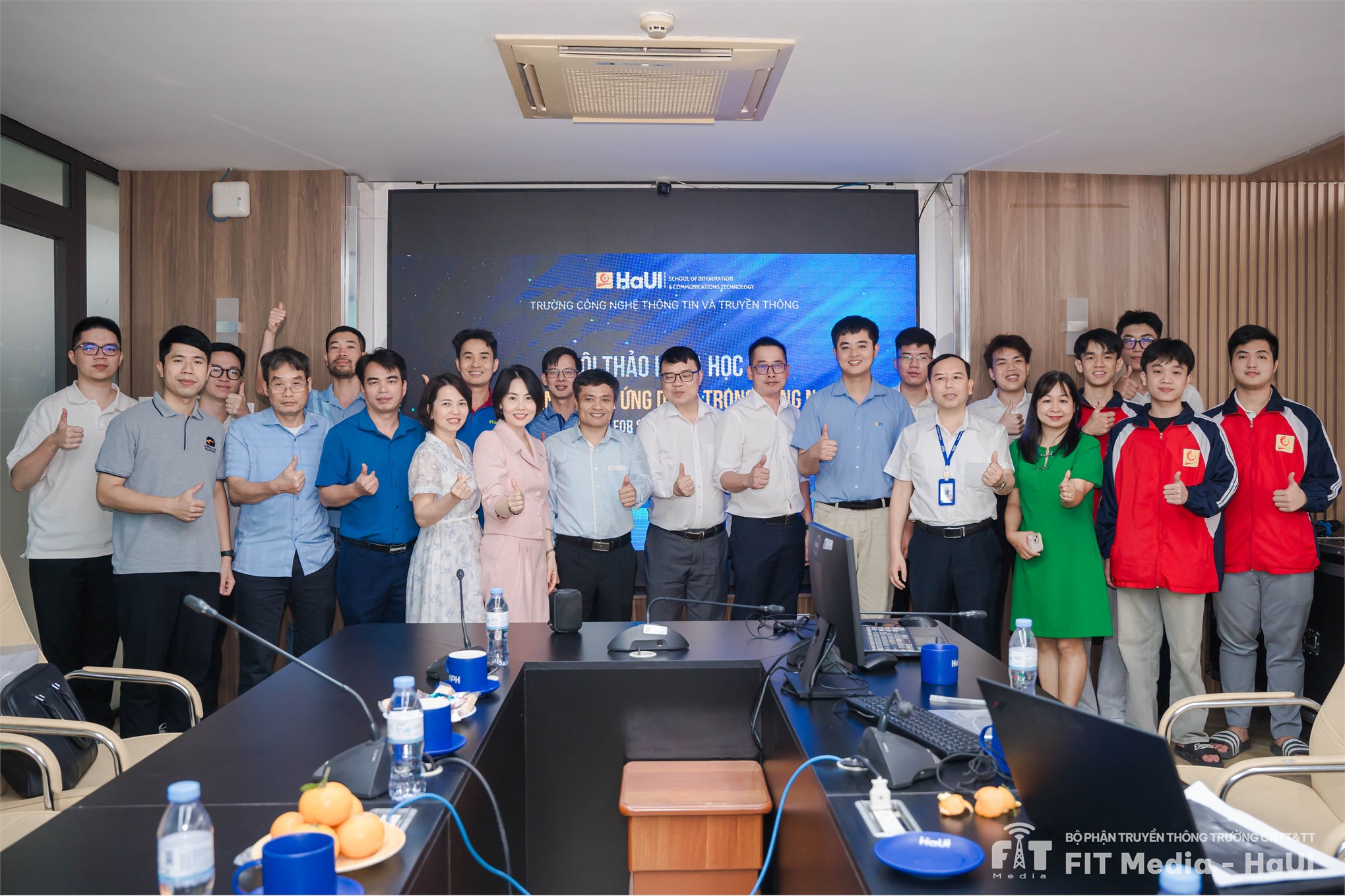 Hội thảo khoa học “Trí tuệ nhân tạo và ứng dụng trong công nghiệp” - Thúc đẩy nghiên cứu và ứng dụng hệ thống tự hành trong môi trường phức tạp