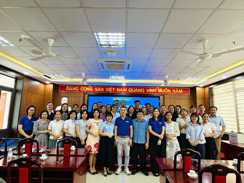 SICT đồng hành cùng Trường THPT Chuyên Hùng Vương thúc đẩy ứng dụng AI trong giáo dục