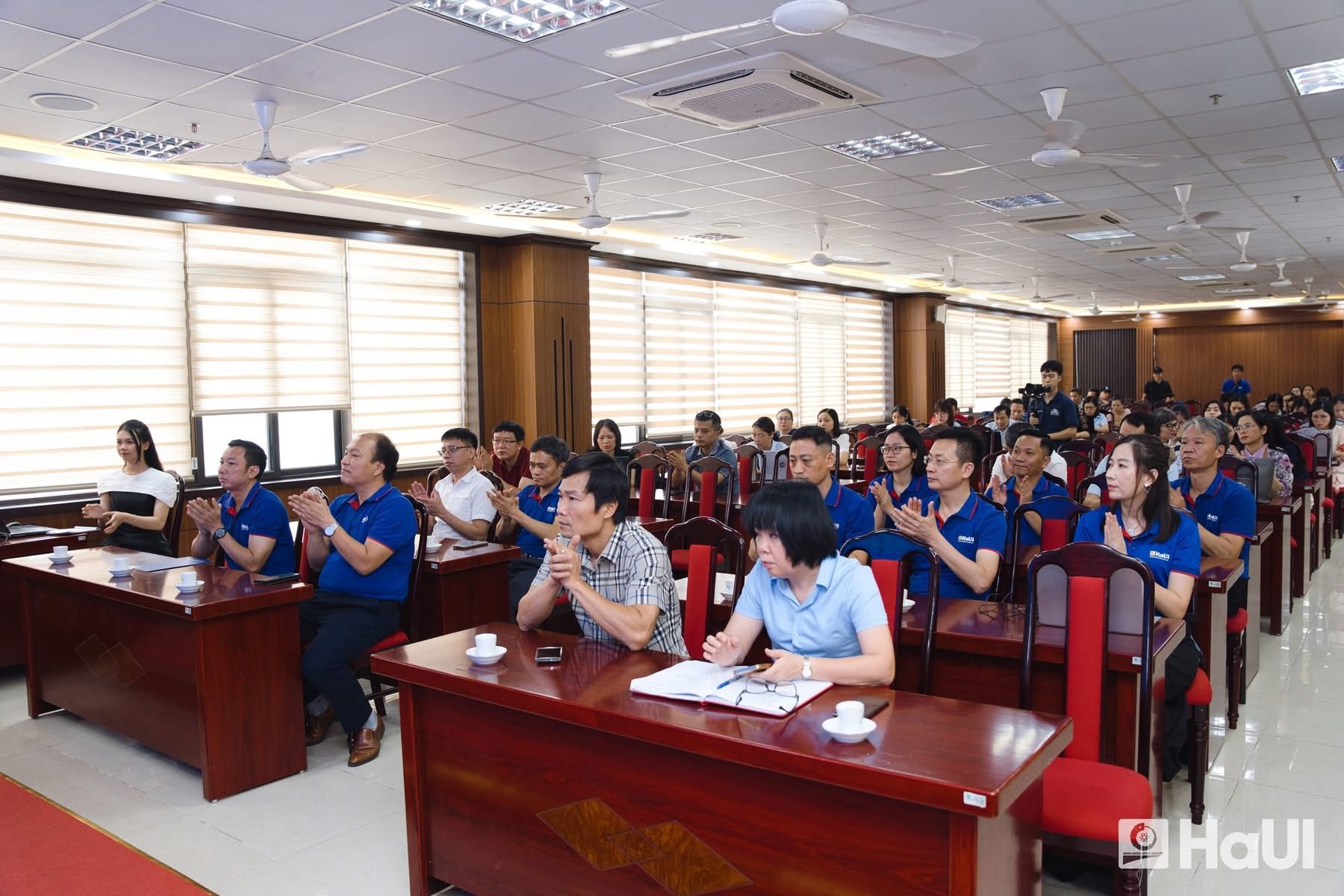 SICT đồng hành cùng Trường THPT Chuyên Hùng Vương thúc đẩy ứng dụng AI trong giáo dục