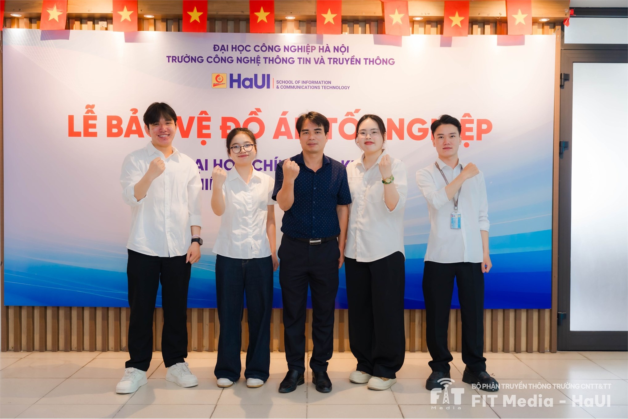 Khép lại thanh xuân giảng đường qua lễ bảo vệ đồ án tốt nghiệp 2026 của sinh viên SICT – HaUI