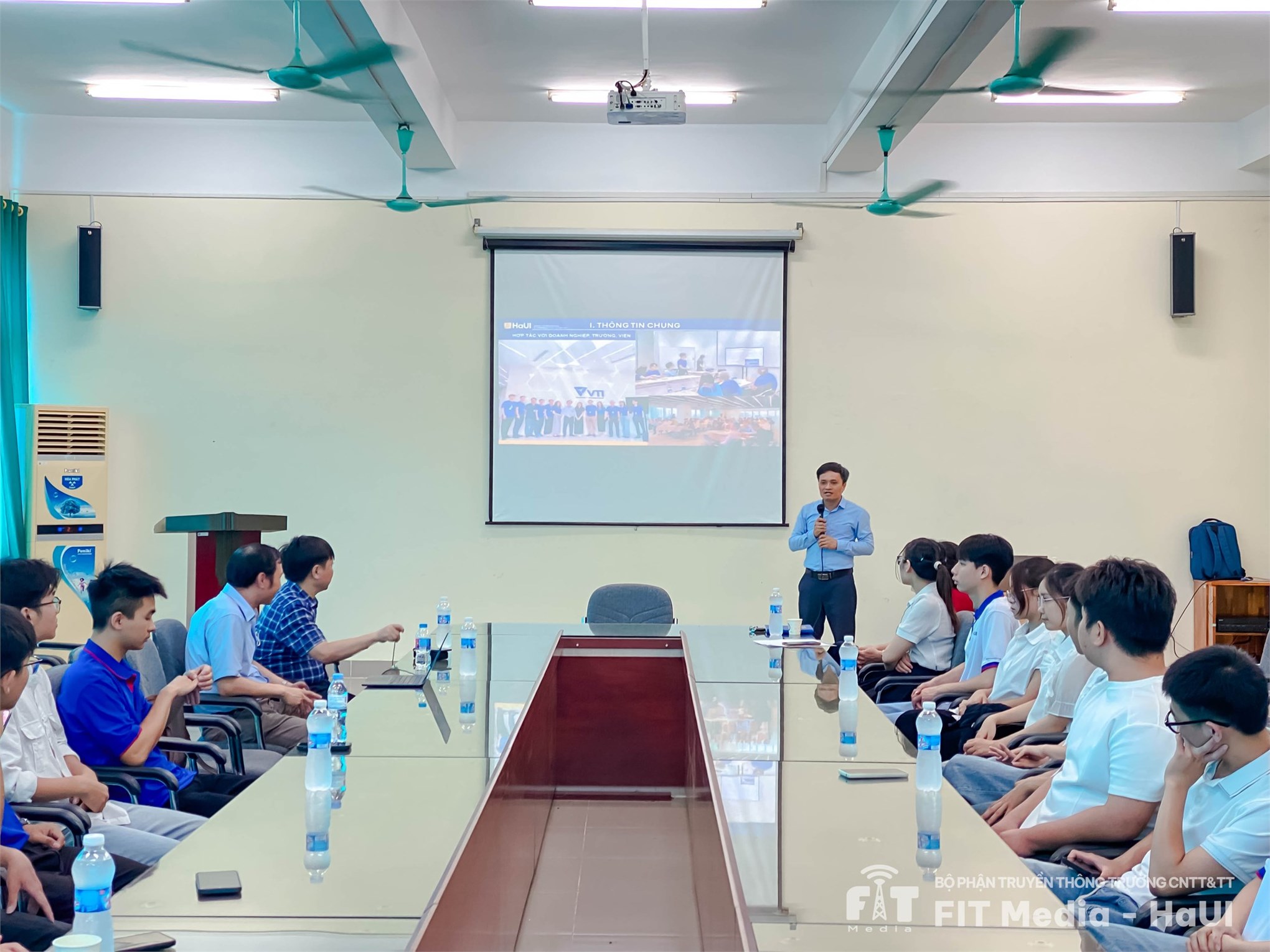 Trường Công nghệ thông tin và Truyền thông tổ chức Hội nghị Lớp trưởng, Bí thư Chi đoàn học kỳ 2 năm học 2025 – 2026