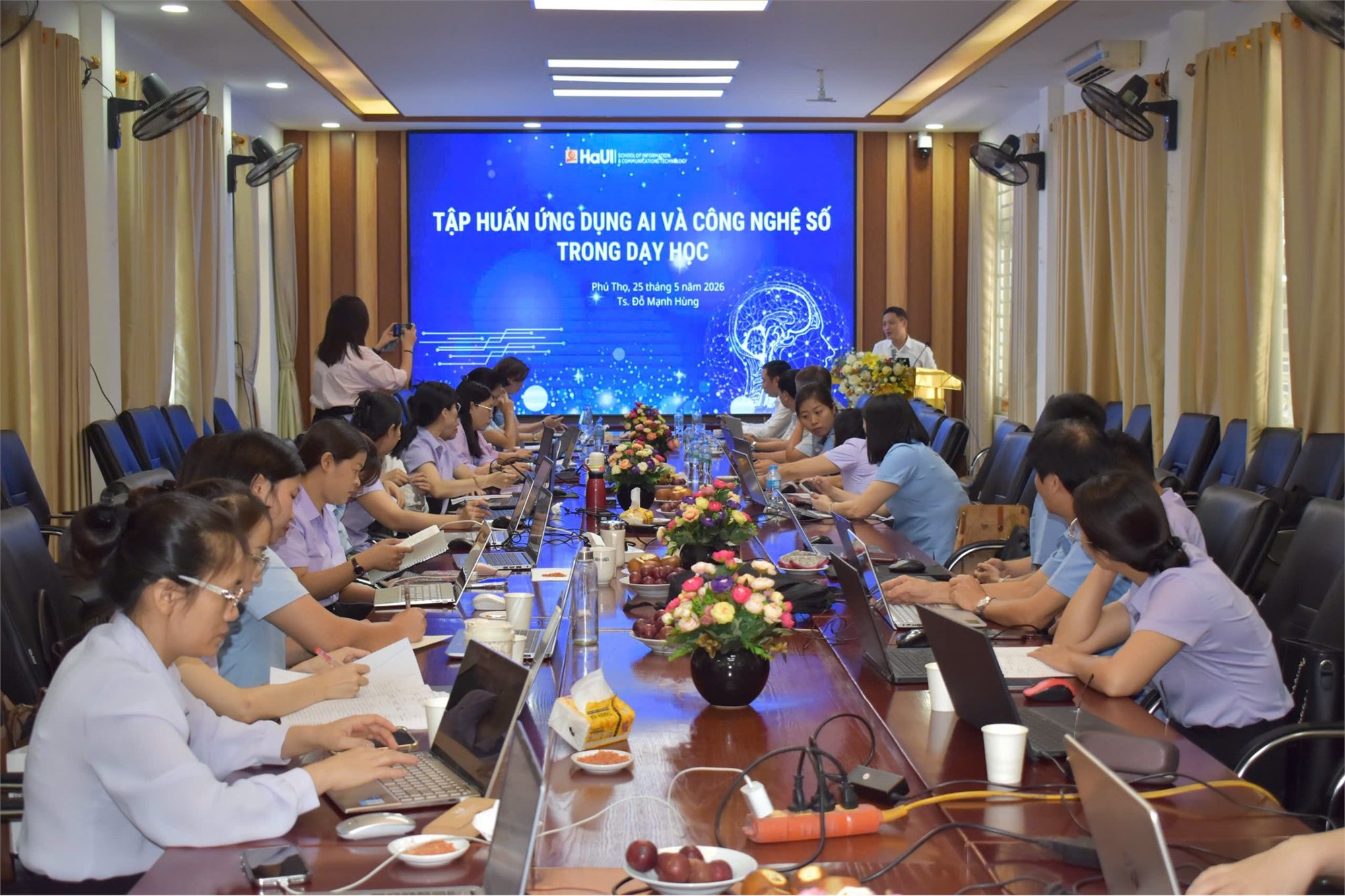Đào tạo ứng dụng AI trong quản lý, giảng dạy và truyền thông giáo dục - Lan tỏa năng lực số cho đội ngũ nhà giáo